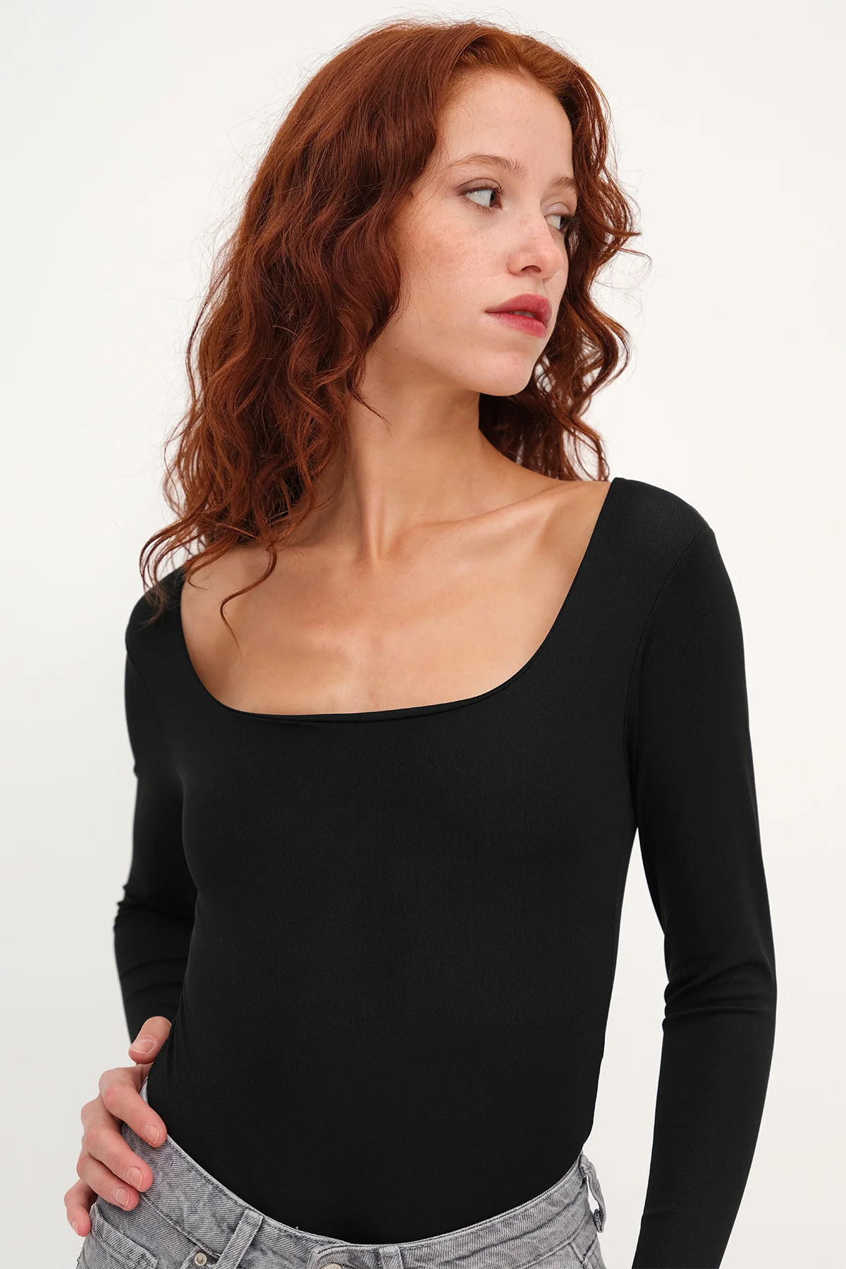 Basic U-neck Long Sleeve Bodysuit - Image 8