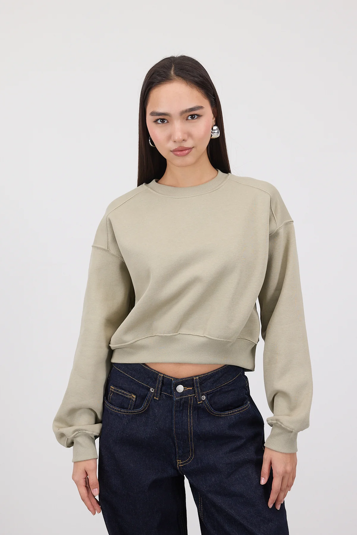 Brushed Crew Neck Basic Sweatshirt - Image 13
