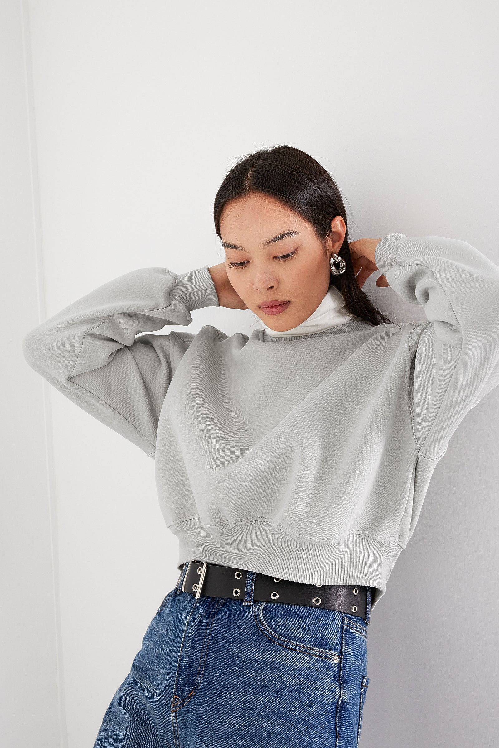 Brushed Crew Neck Basic Sweatshirt - Image 28