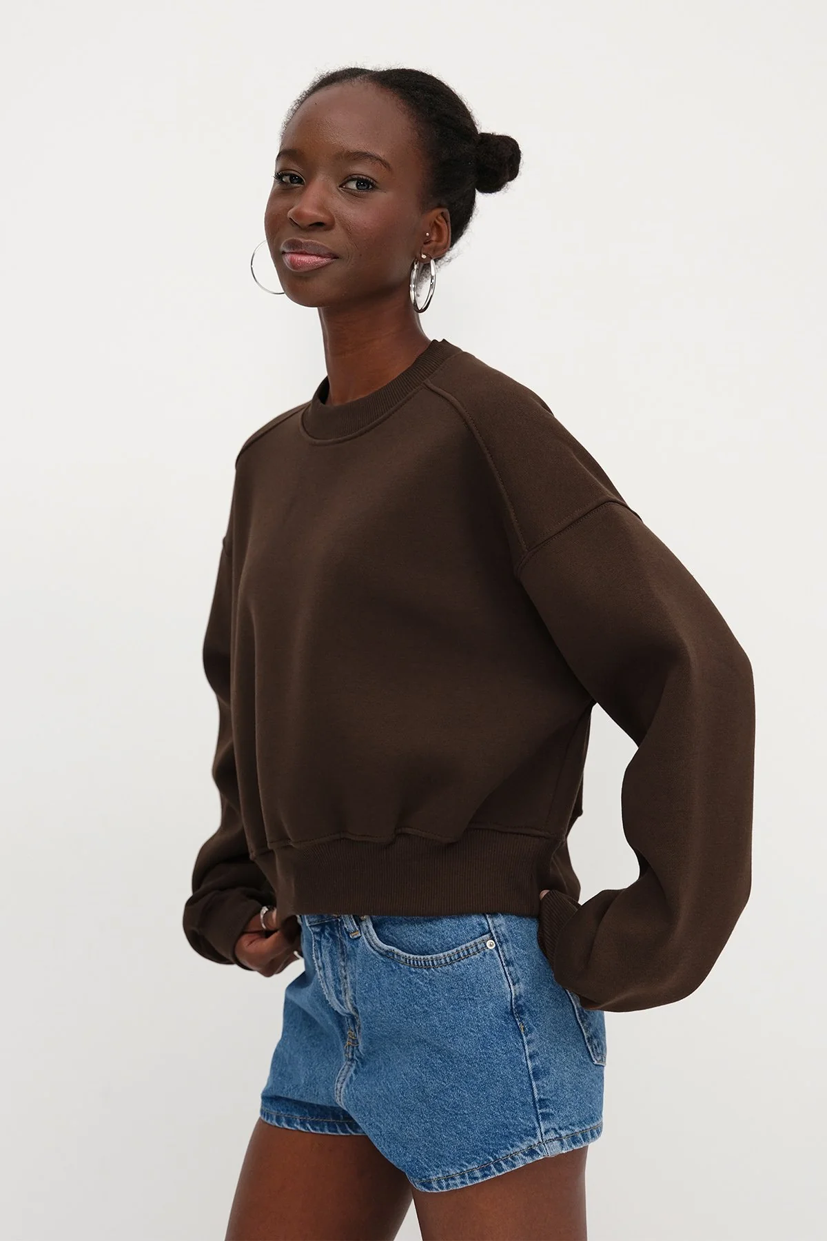 Brushed Crew Neck Basic Sweatshirt - Image 36