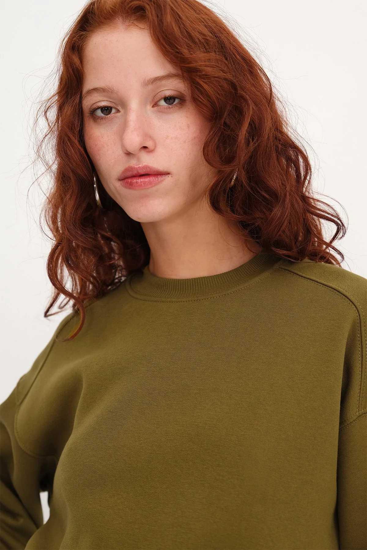 Brushed Crew Neck Basic Sweatshirt - Image 44