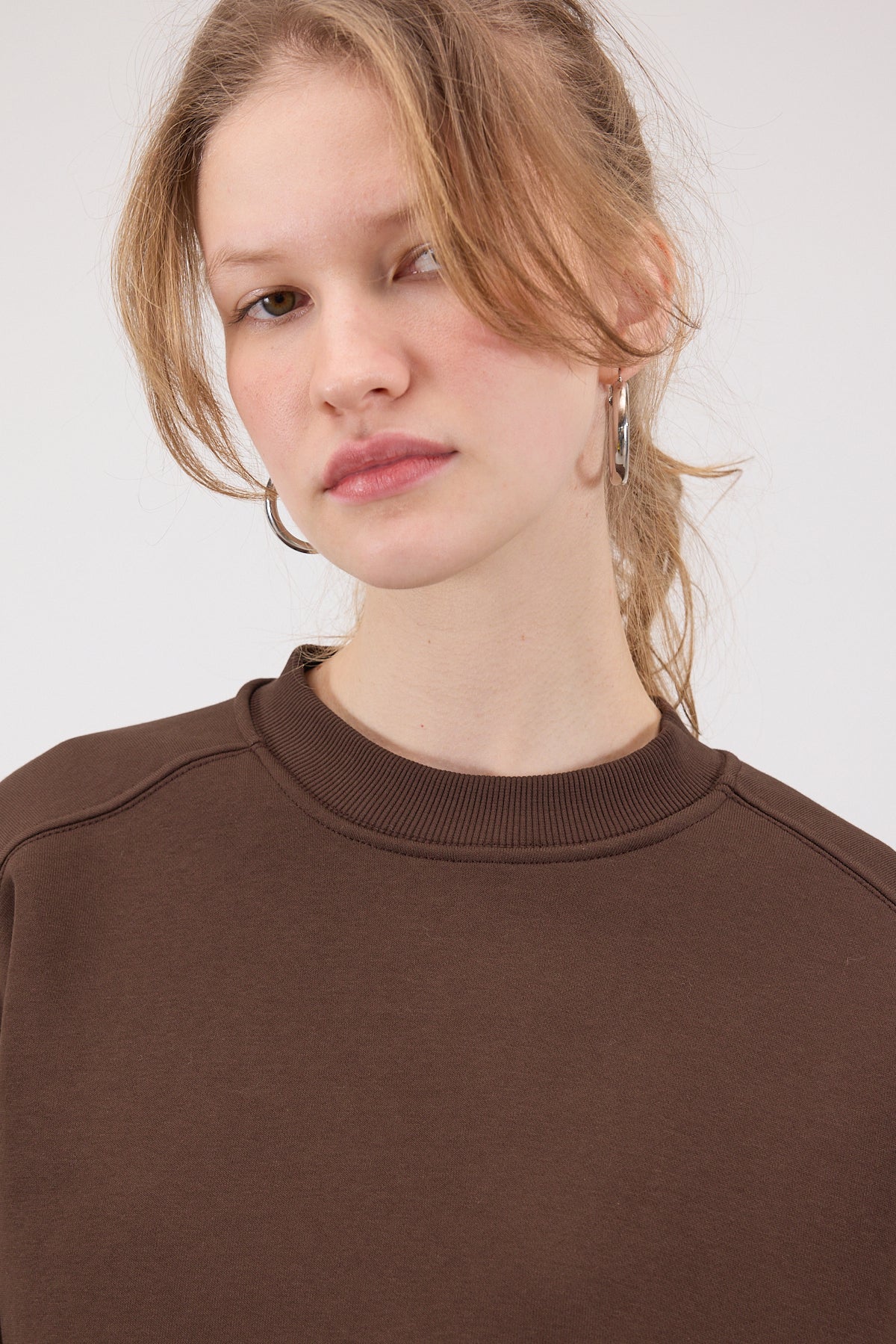 Brushed Crew Neck Basic Sweatshirt - Image 6