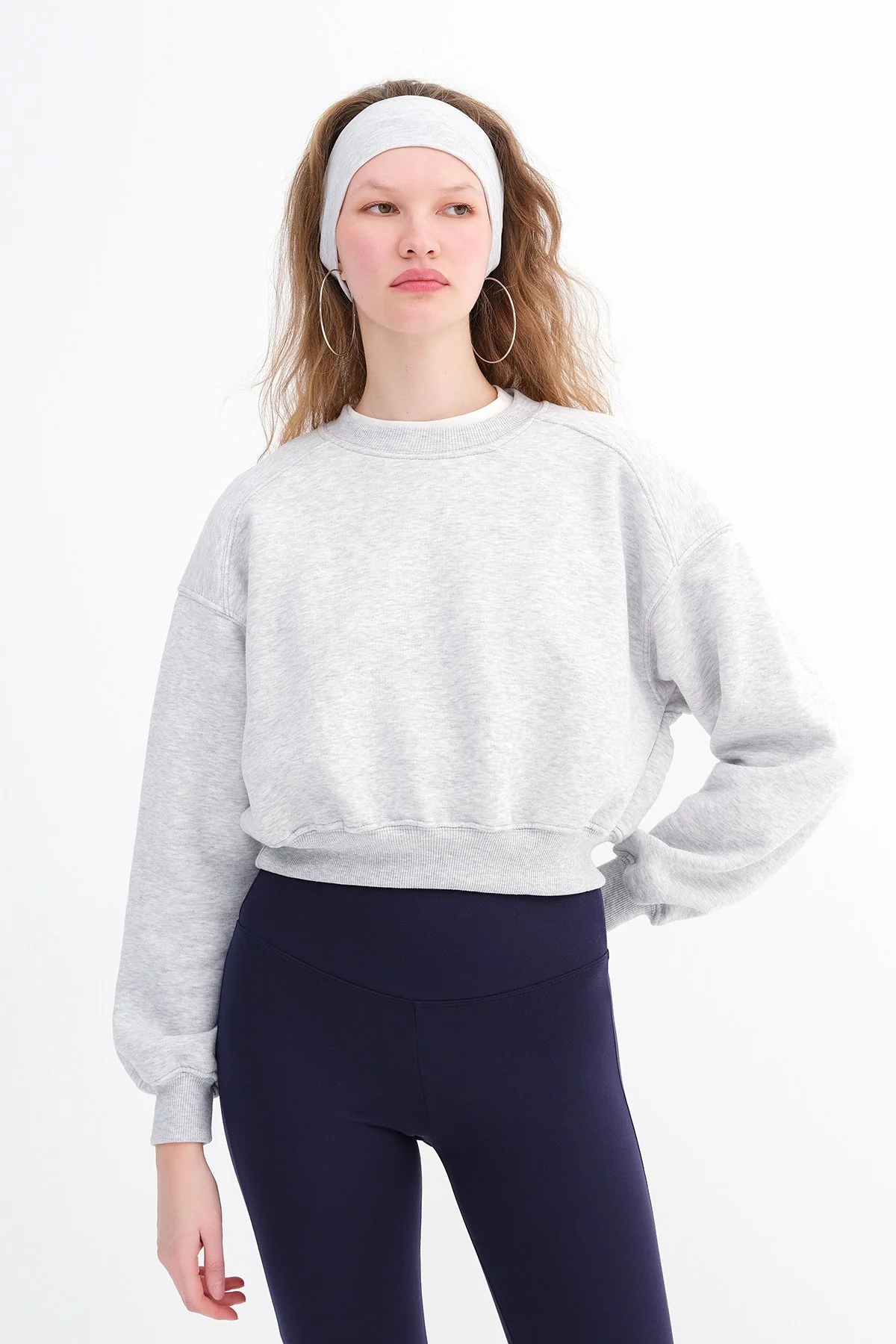 Brushed Crew Neck Basic Sweatshirt - Image 66