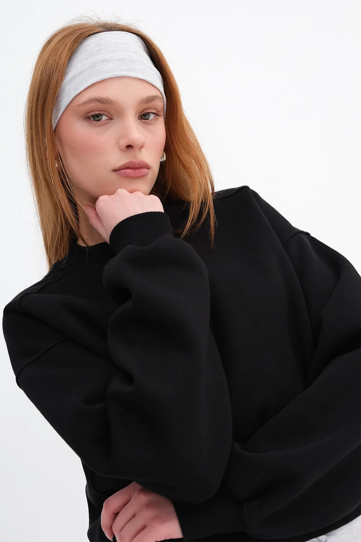 Brushed Crew Neck Basic Sweatshirt - Image 68