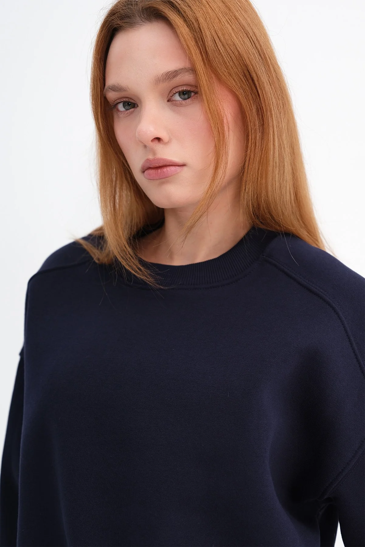 Brushed Crew Neck Basic Sweatshirt - Image 77