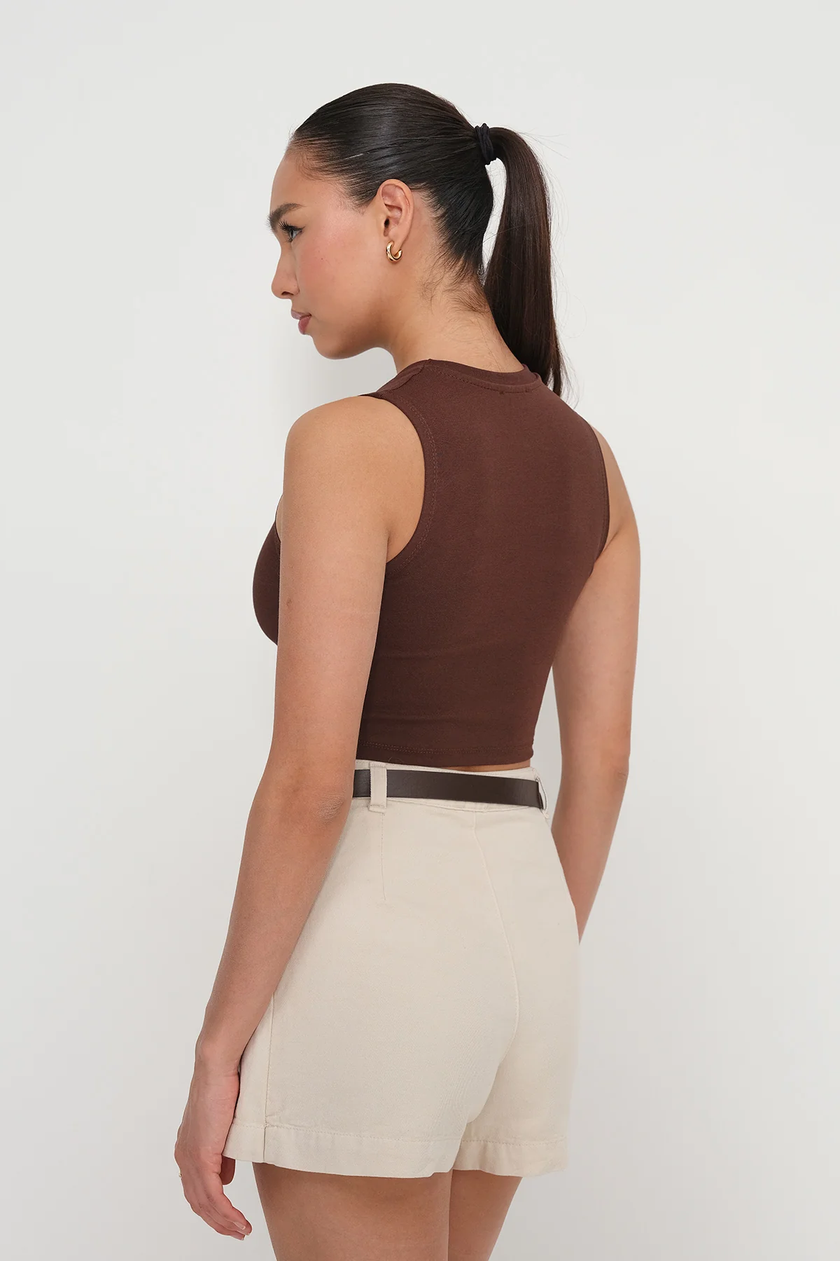 Crew Neck Crop Tank Top - Image 24