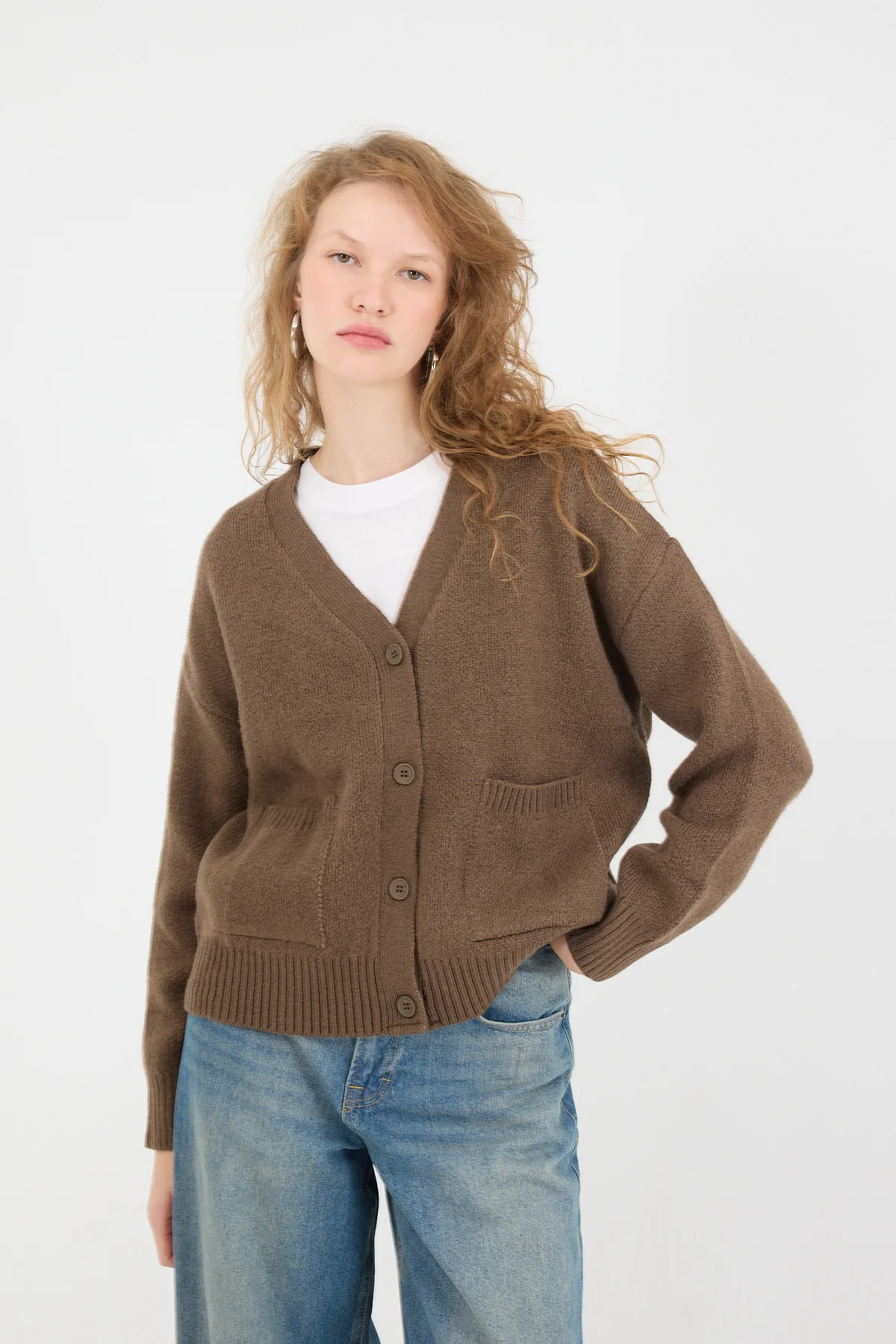 Double Pocket Buttoned Knitwear Cardigan - Image 12