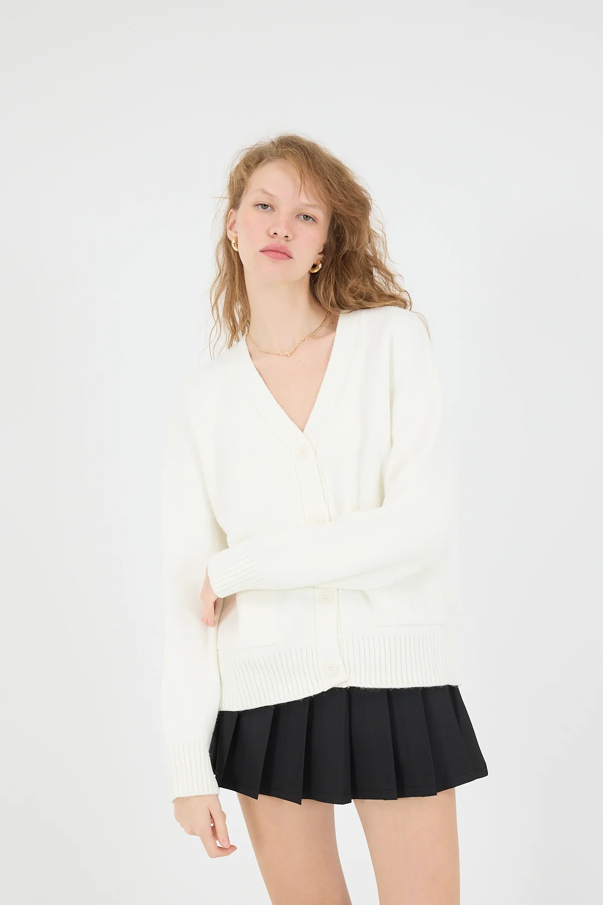 Double Pocket Buttoned Knitwear Cardigan - Image 14