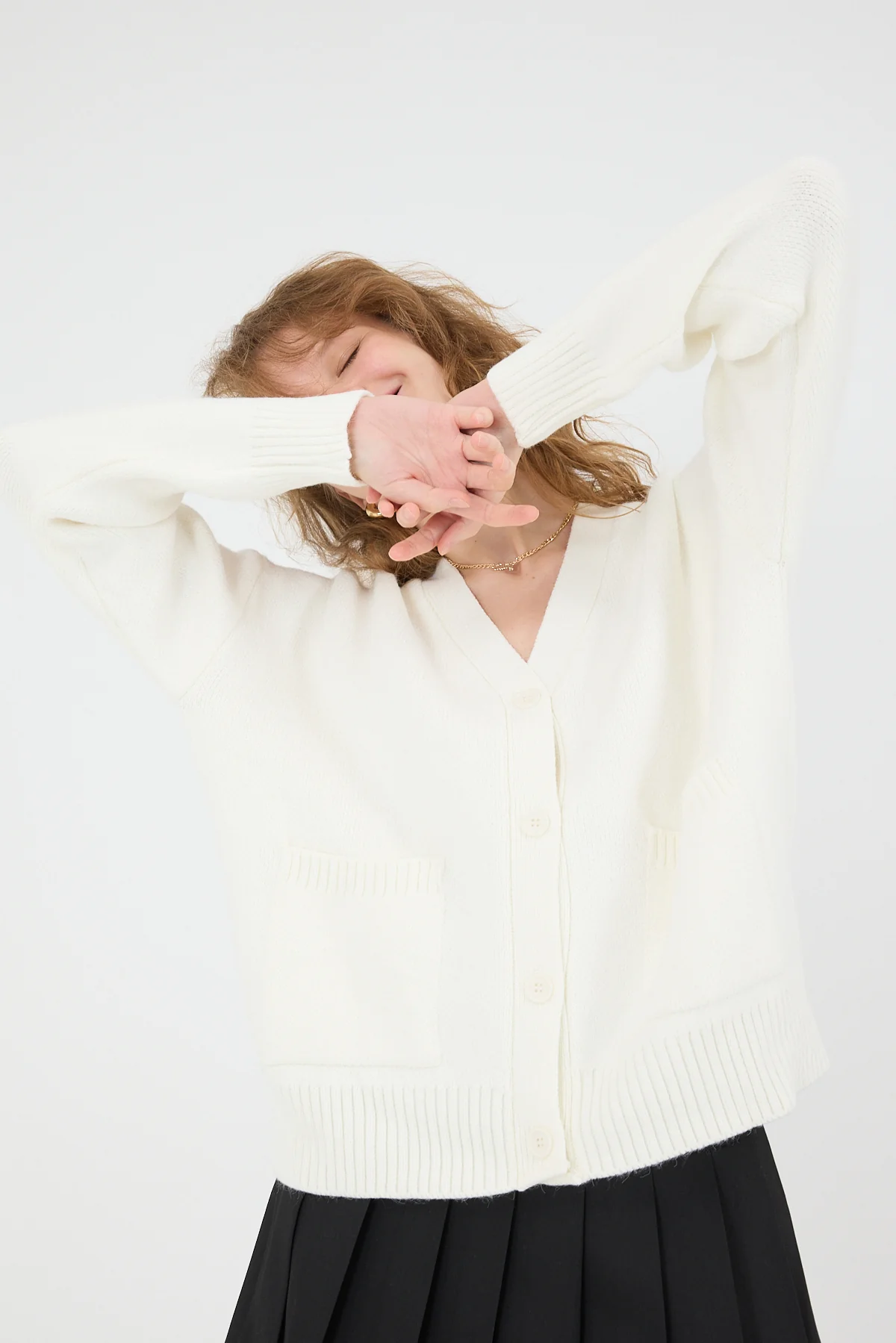 Double Pocket Buttoned Knitwear Cardigan - Image 16