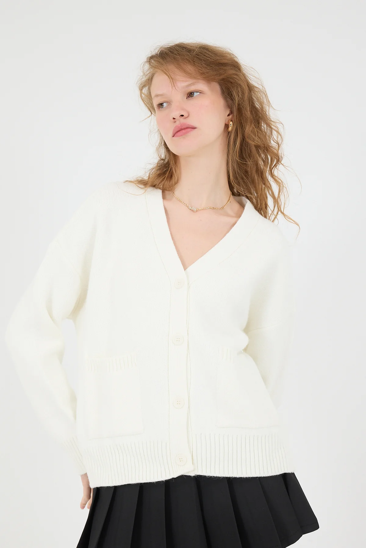 Double Pocket Buttoned Knitwear Cardigan - Image 18