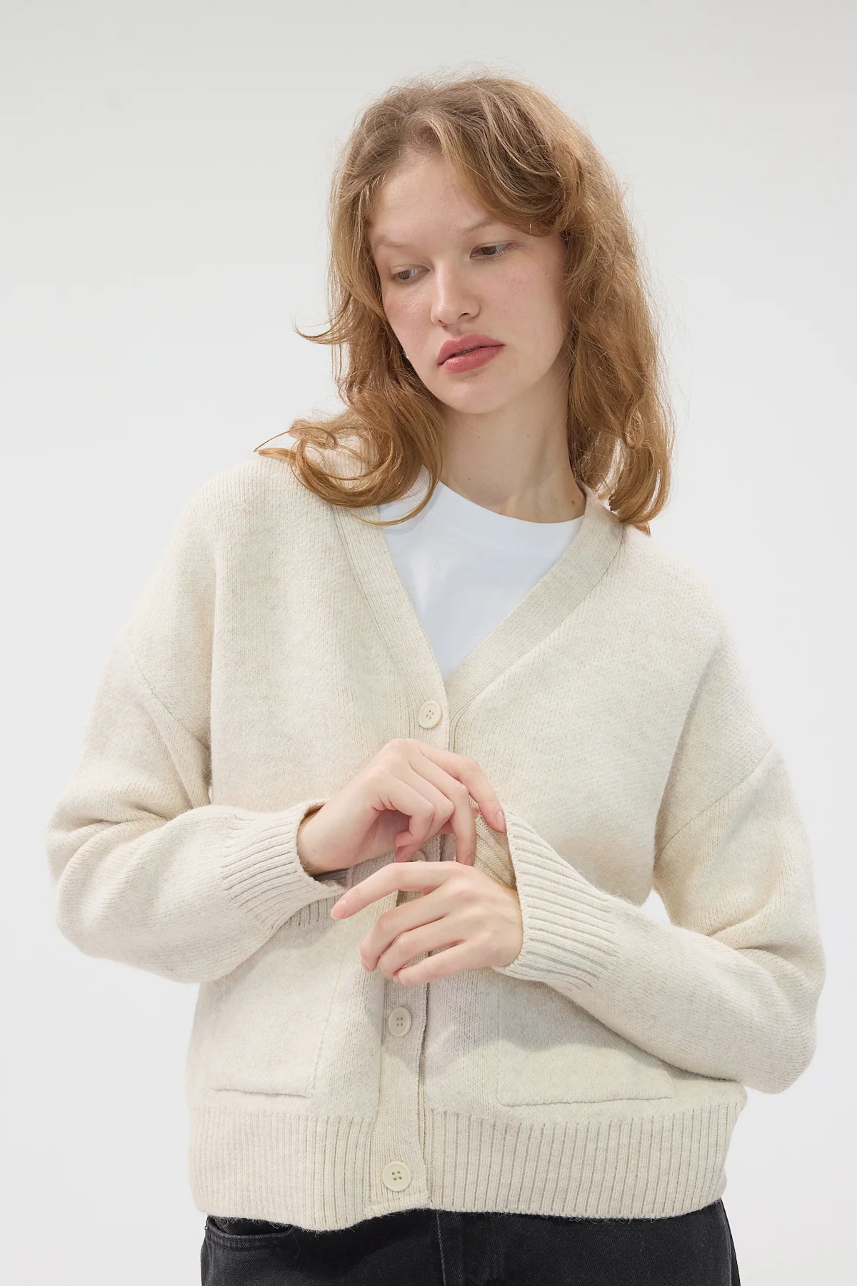 Double Pocket Buttoned Knitwear Cardigan - Image 31