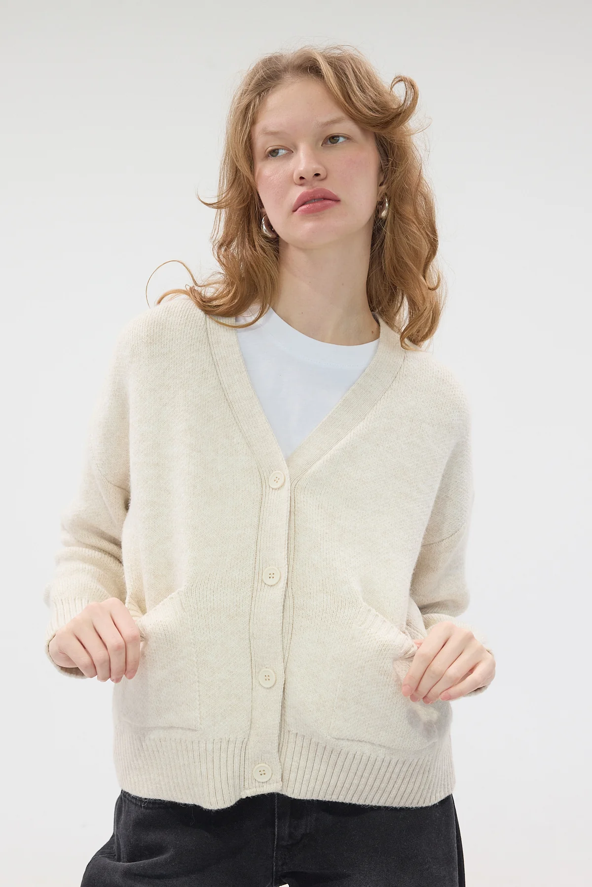 Double Pocket Buttoned Knitwear Cardigan - Image 36