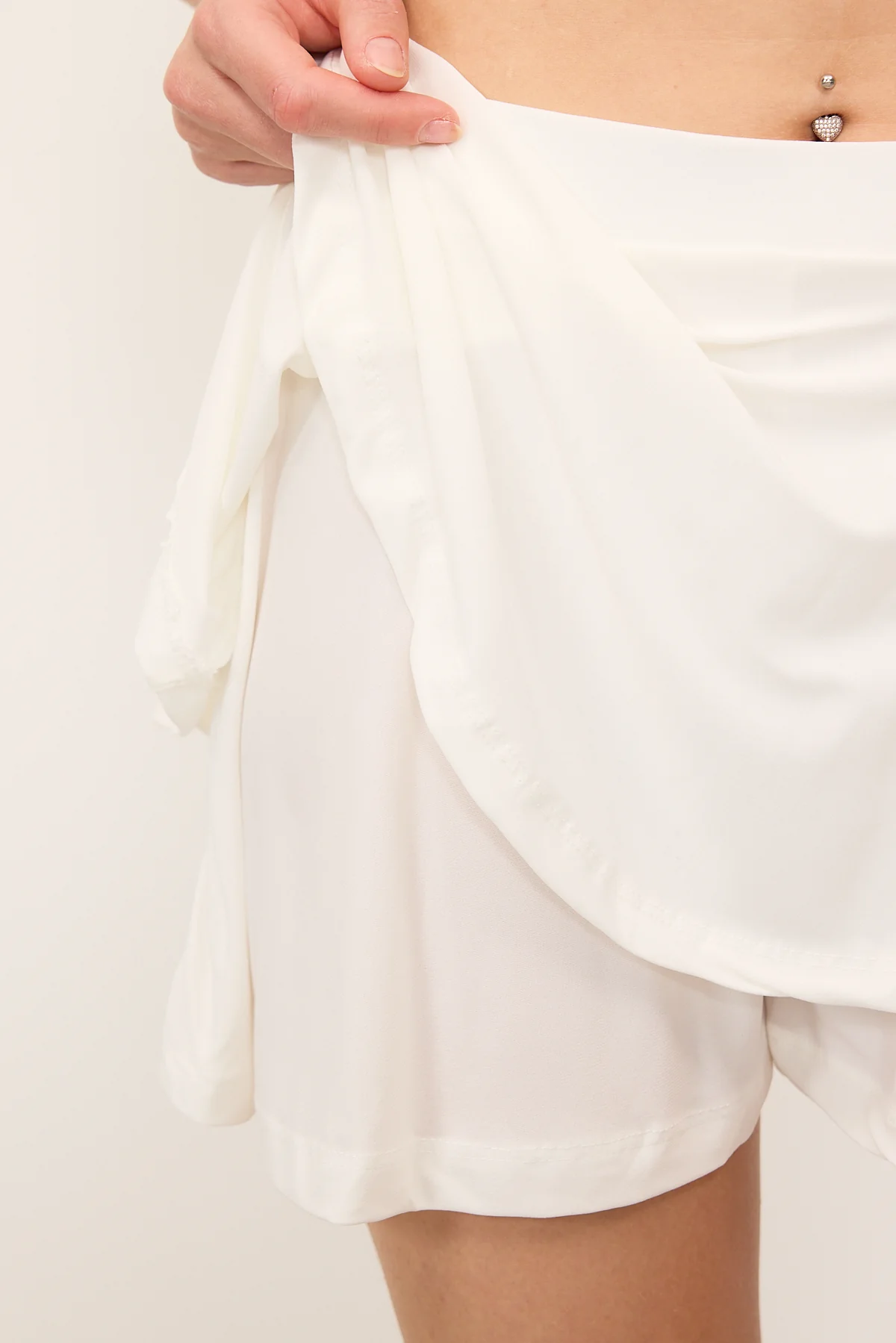 Elastic Shorts Skirt - Image 3