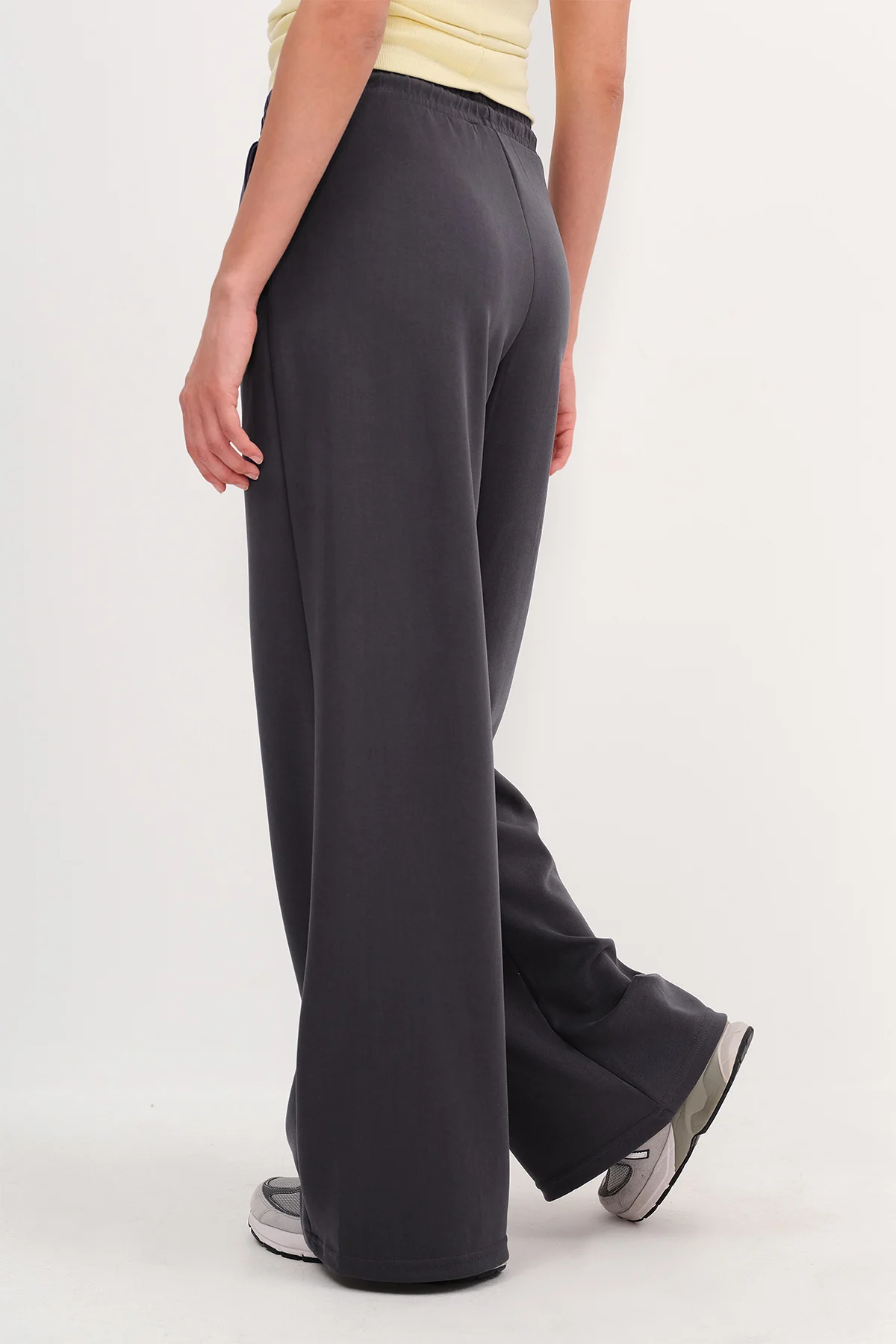 Elastic Waist Modal Sweatpants - Image 25