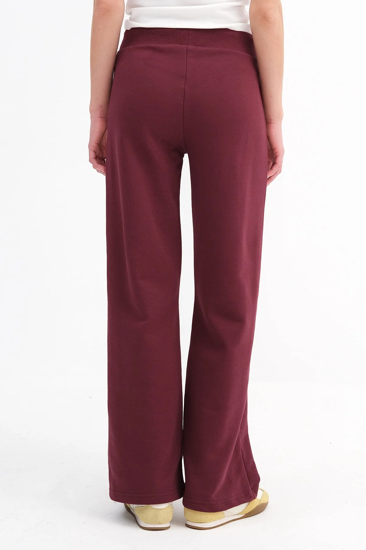 Elastic Waist Wide Leg Sweatpants - Image 23