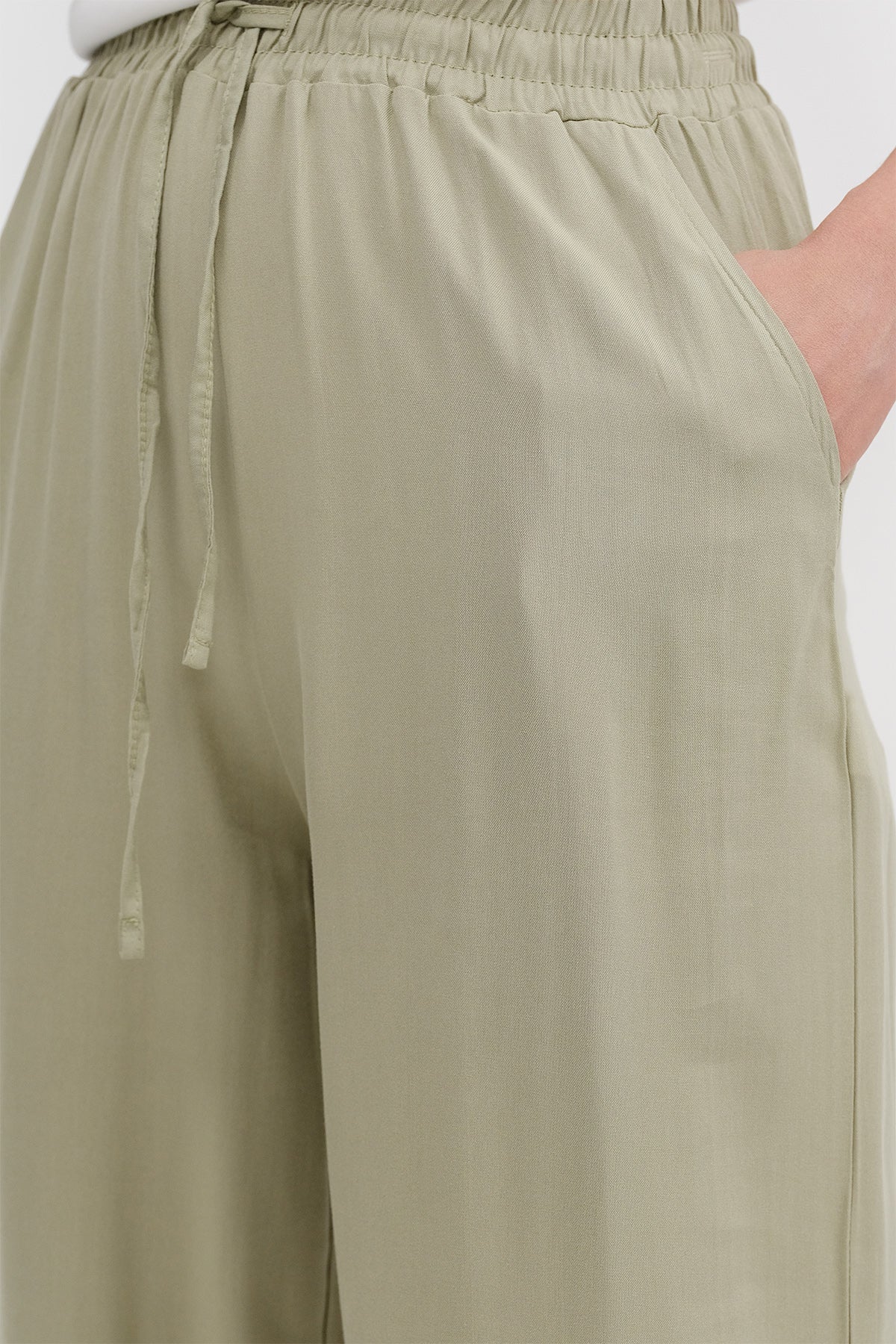 Front Tie Wide Leg Pants - Image 3