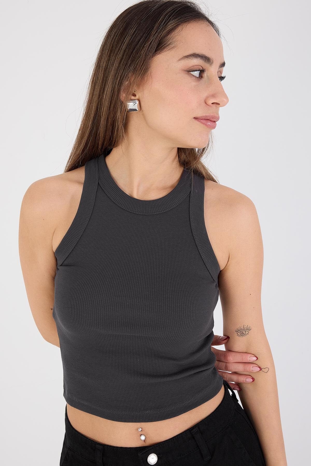 Halter Neck Blouse - Image 27