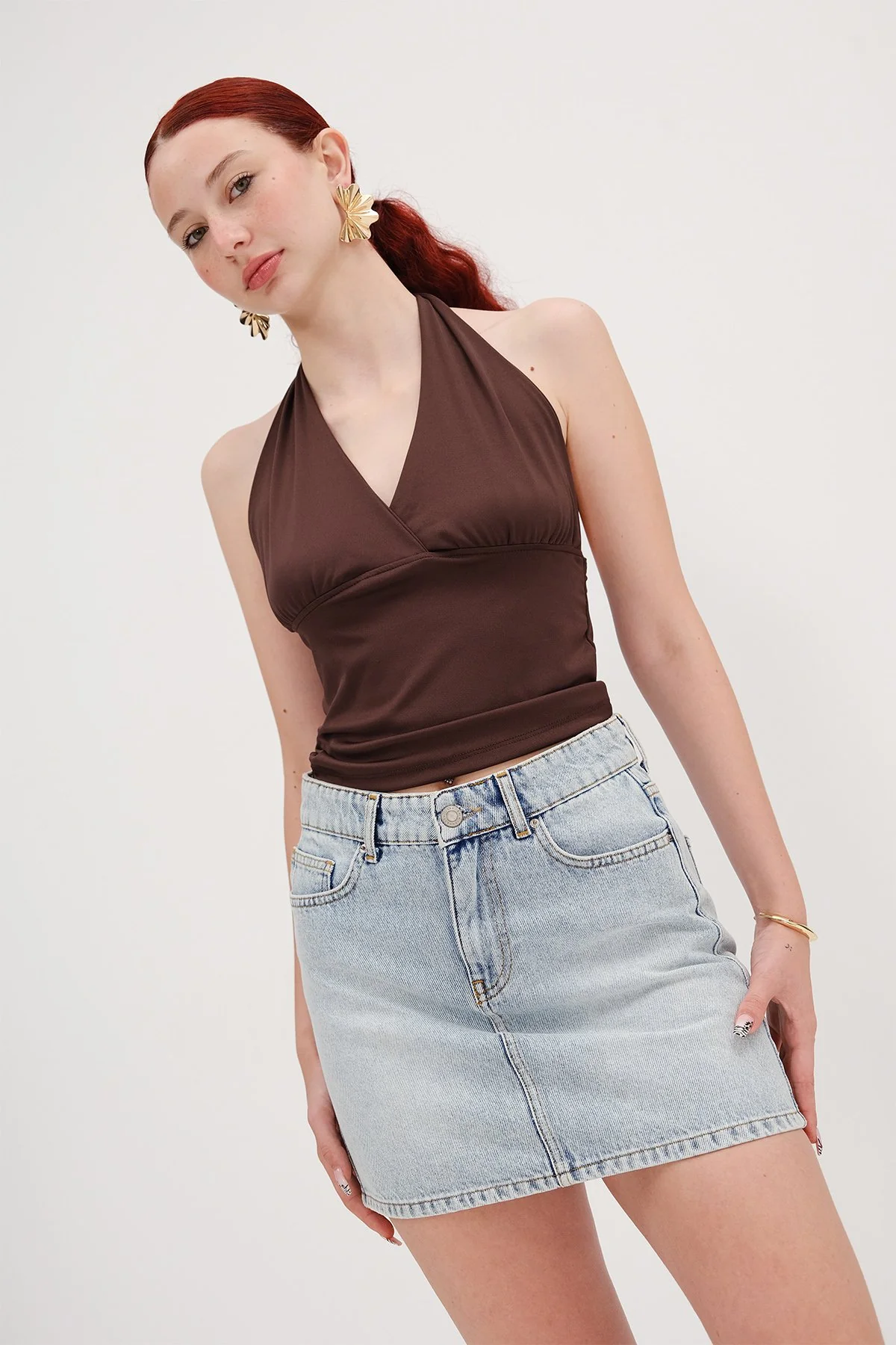 Halter Neck Crop Blouse - Image 4