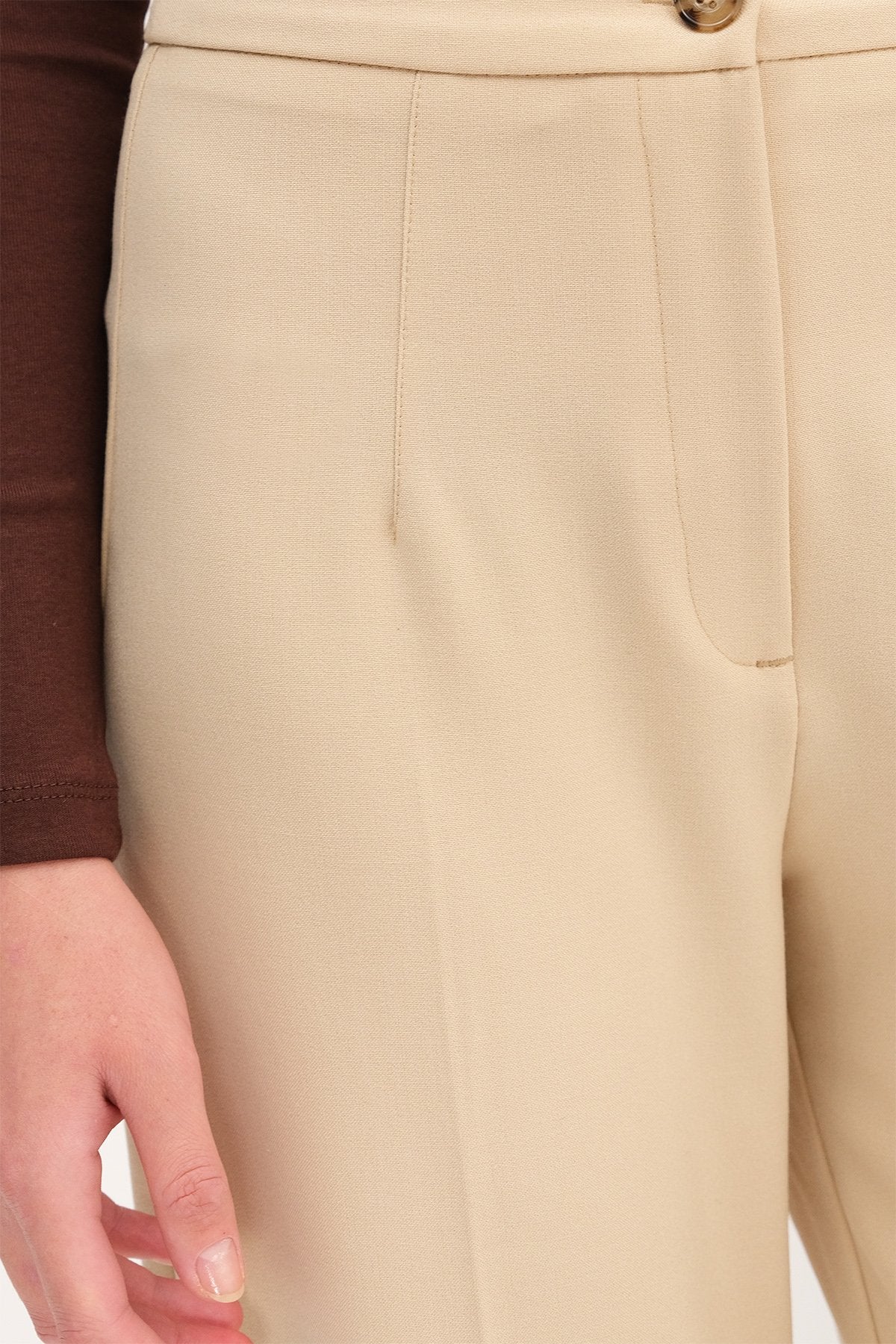 High-Waisted Wide Leg Trousers - Image 13