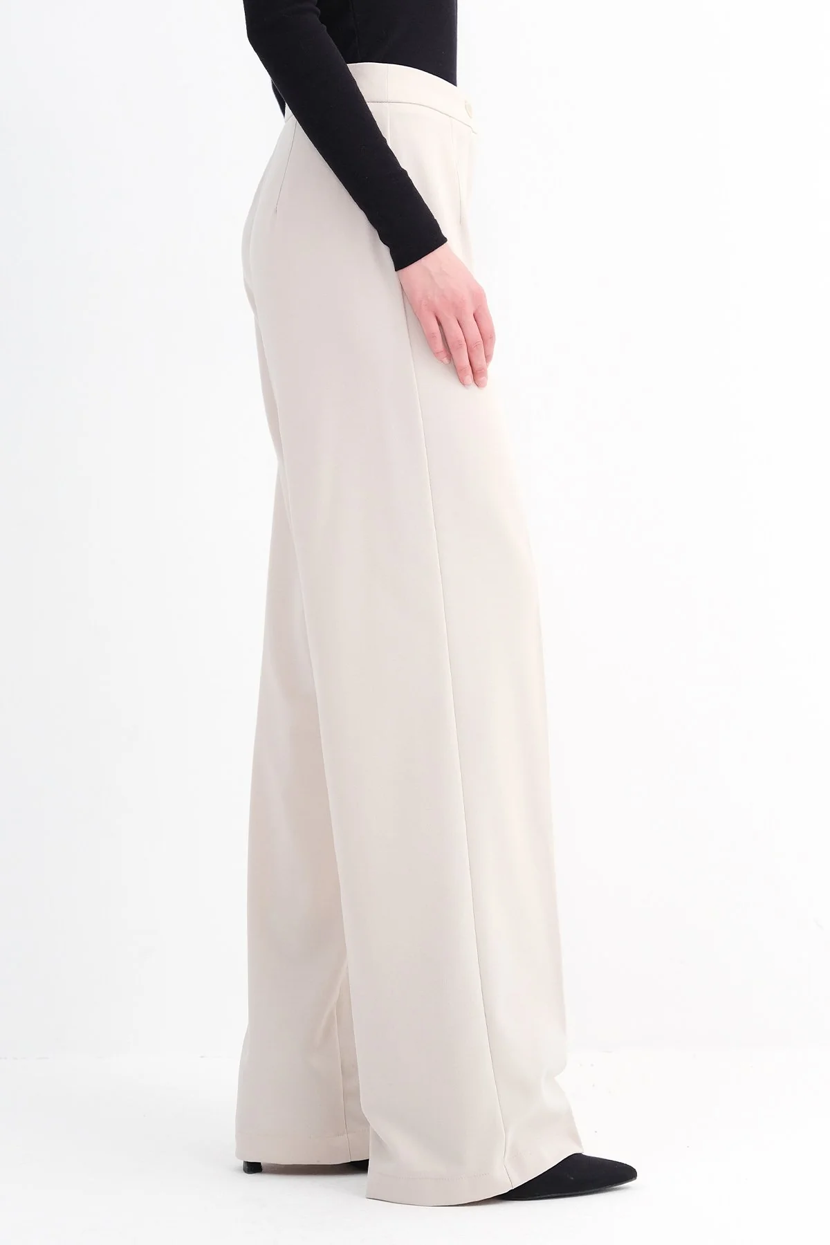High-Waisted Wide Leg Trousers - Image 26
