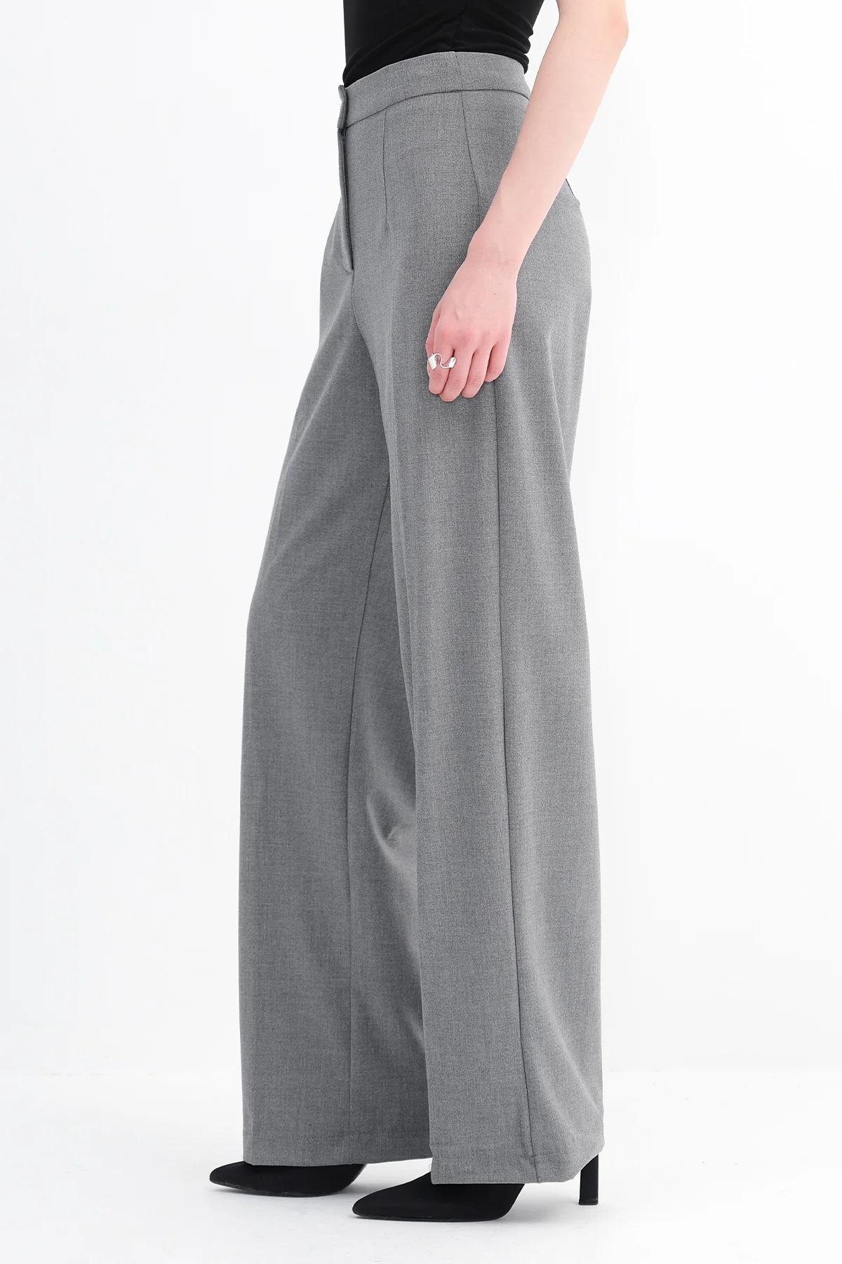 High-Waisted Wide Leg Trousers - Image 32
