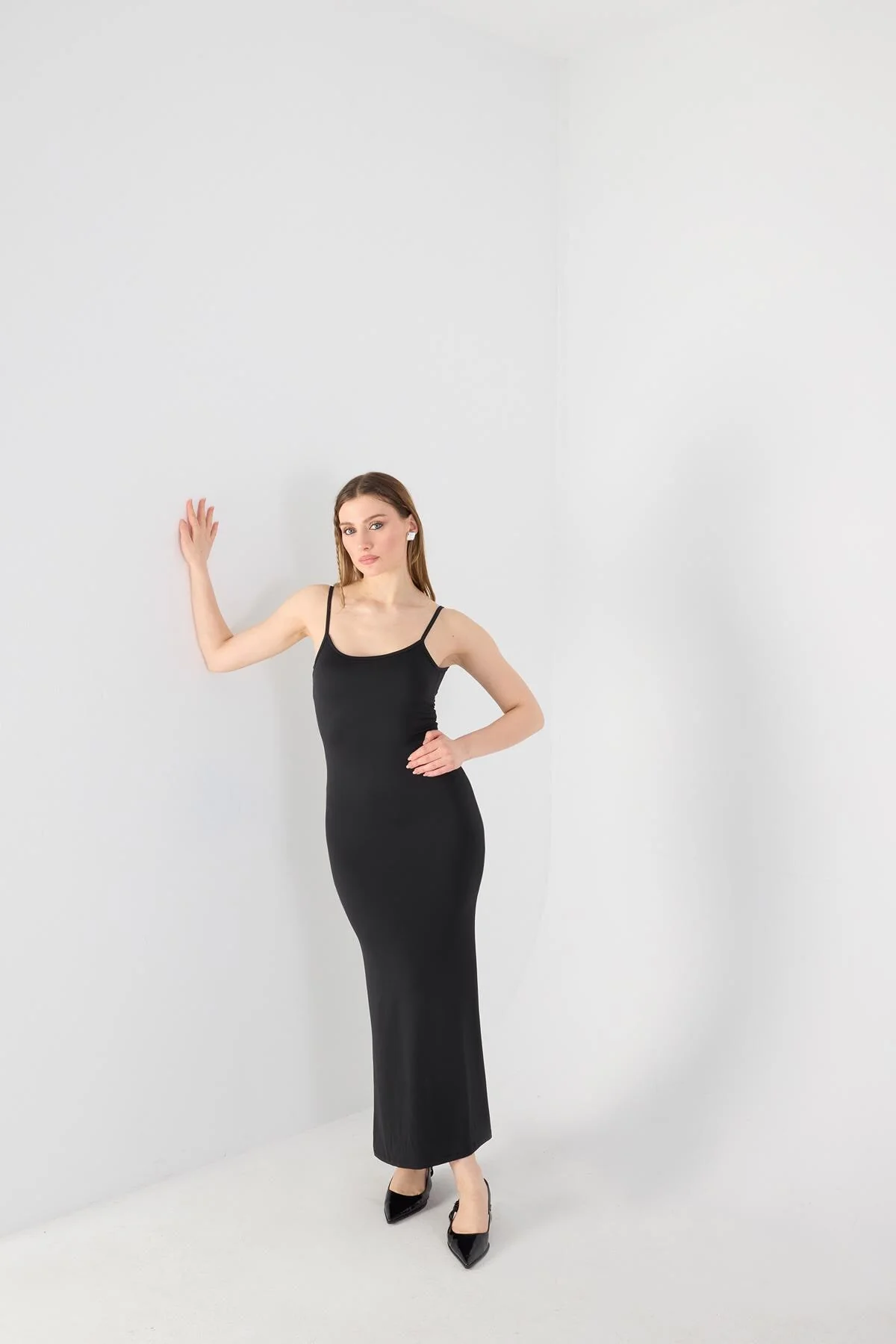 Long Dress With Straps - Image 22