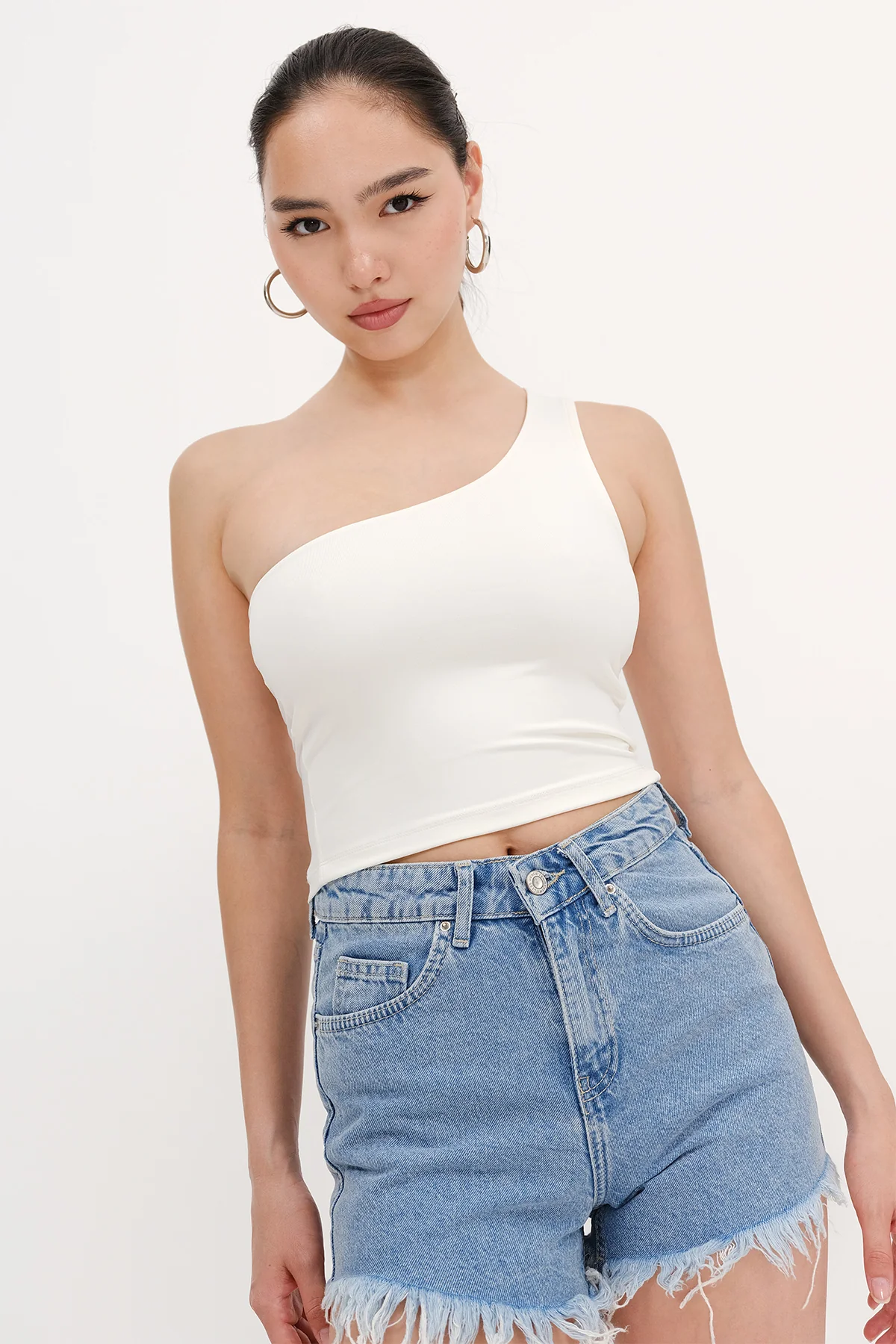 One-Shoulder Crop Bustier - Image 8