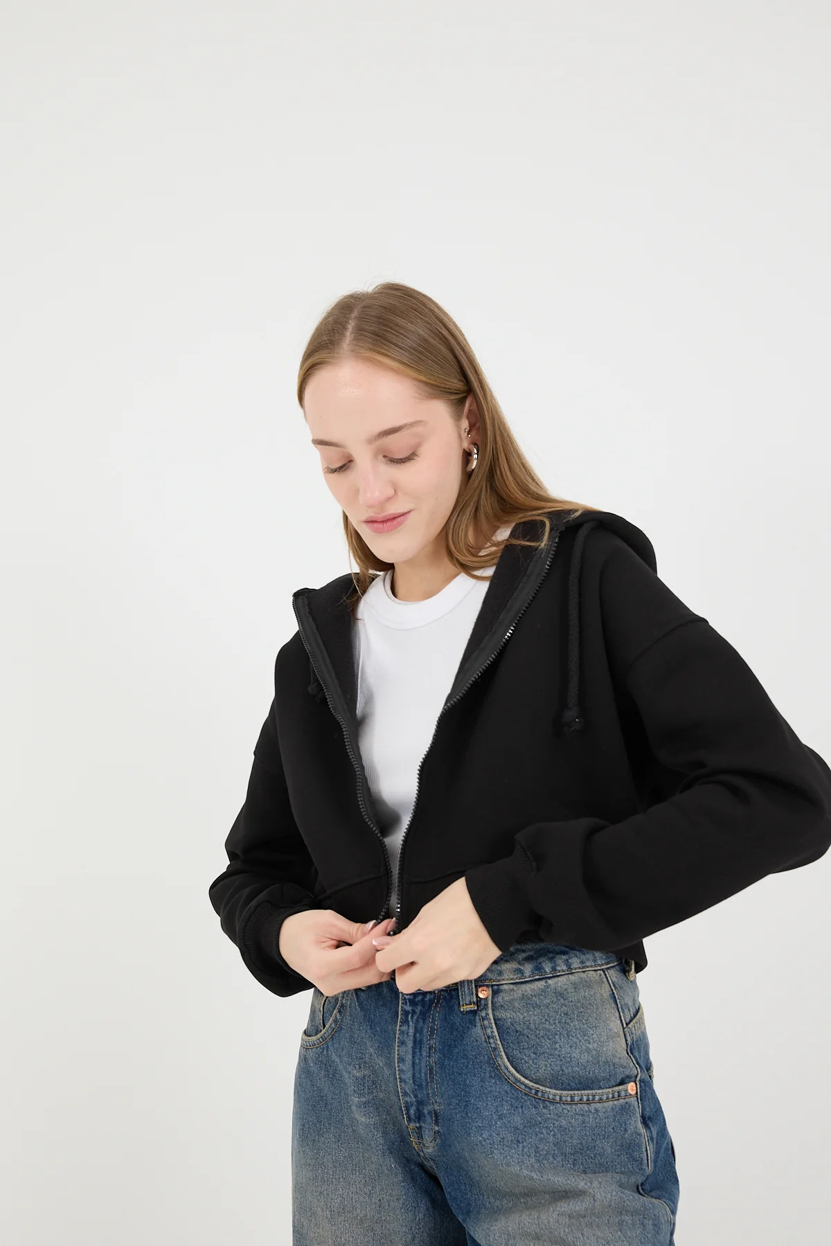 Raised Zipper Sweatshirt - Image 7