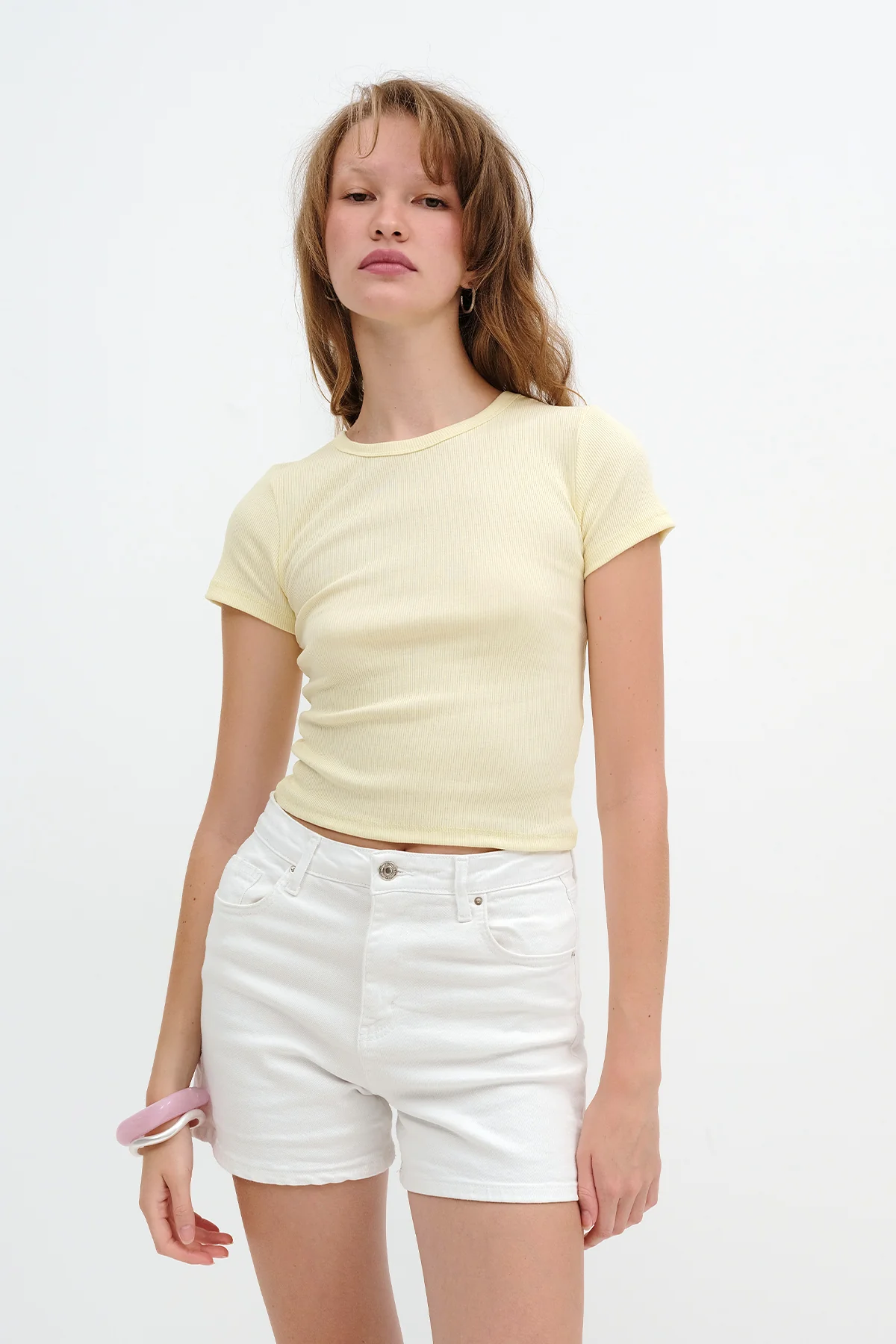Round Neck Basic T-shirt - Image 18