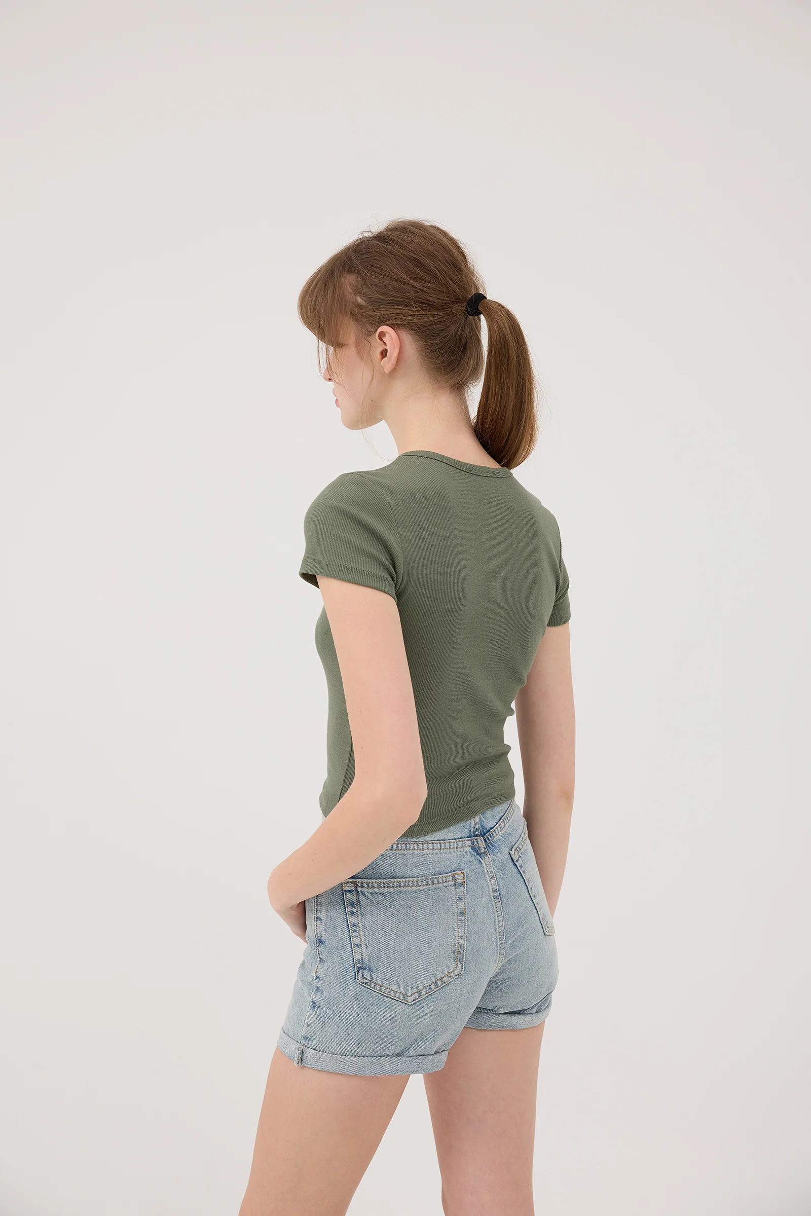 Round Neck Basic T-shirt - Image 52