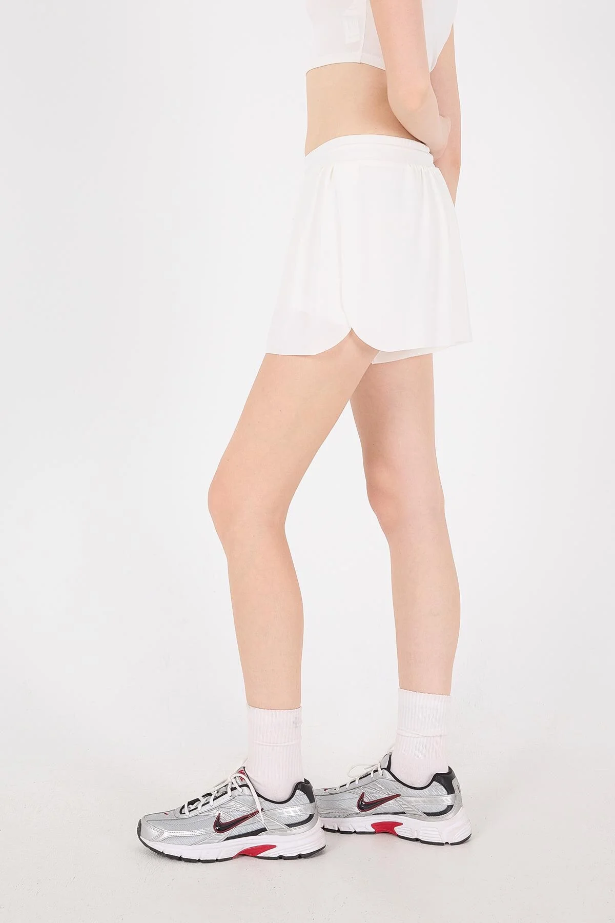 Shorts With Elastic Waist - Image 15