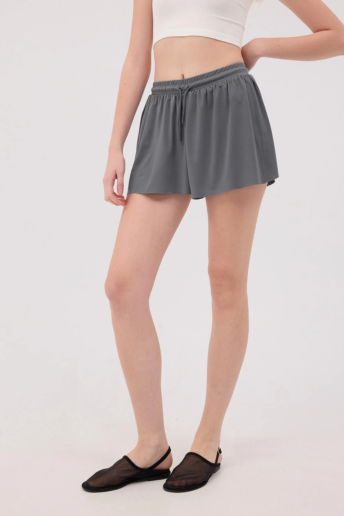 Shorts With Elastic Waist - Image 18