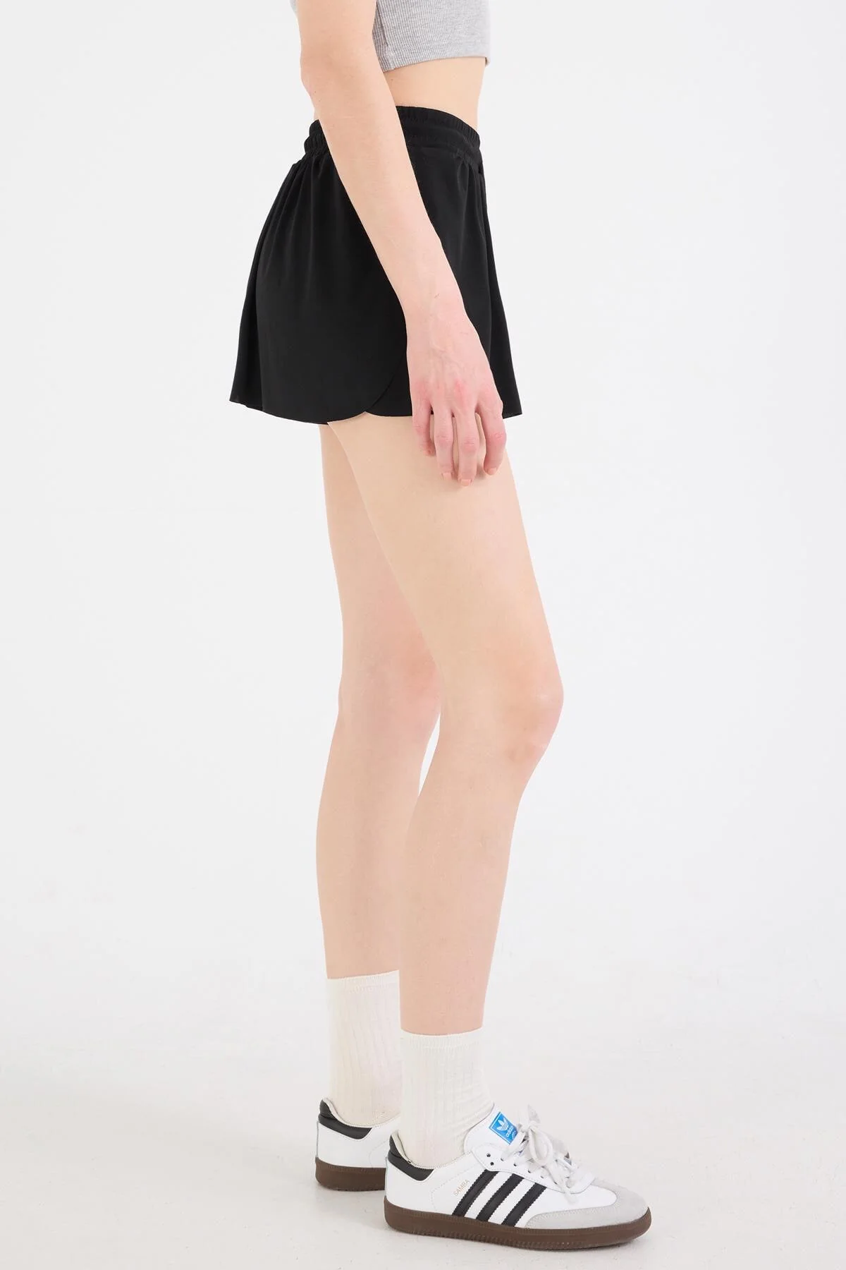 Shorts With Elastic Waist - Image 23