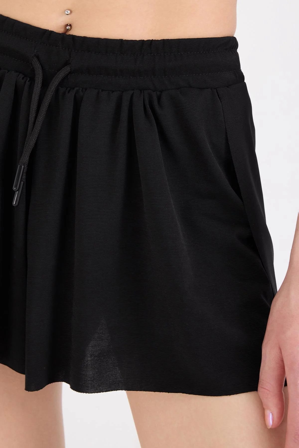 Shorts With Elastic Waist - Image 24