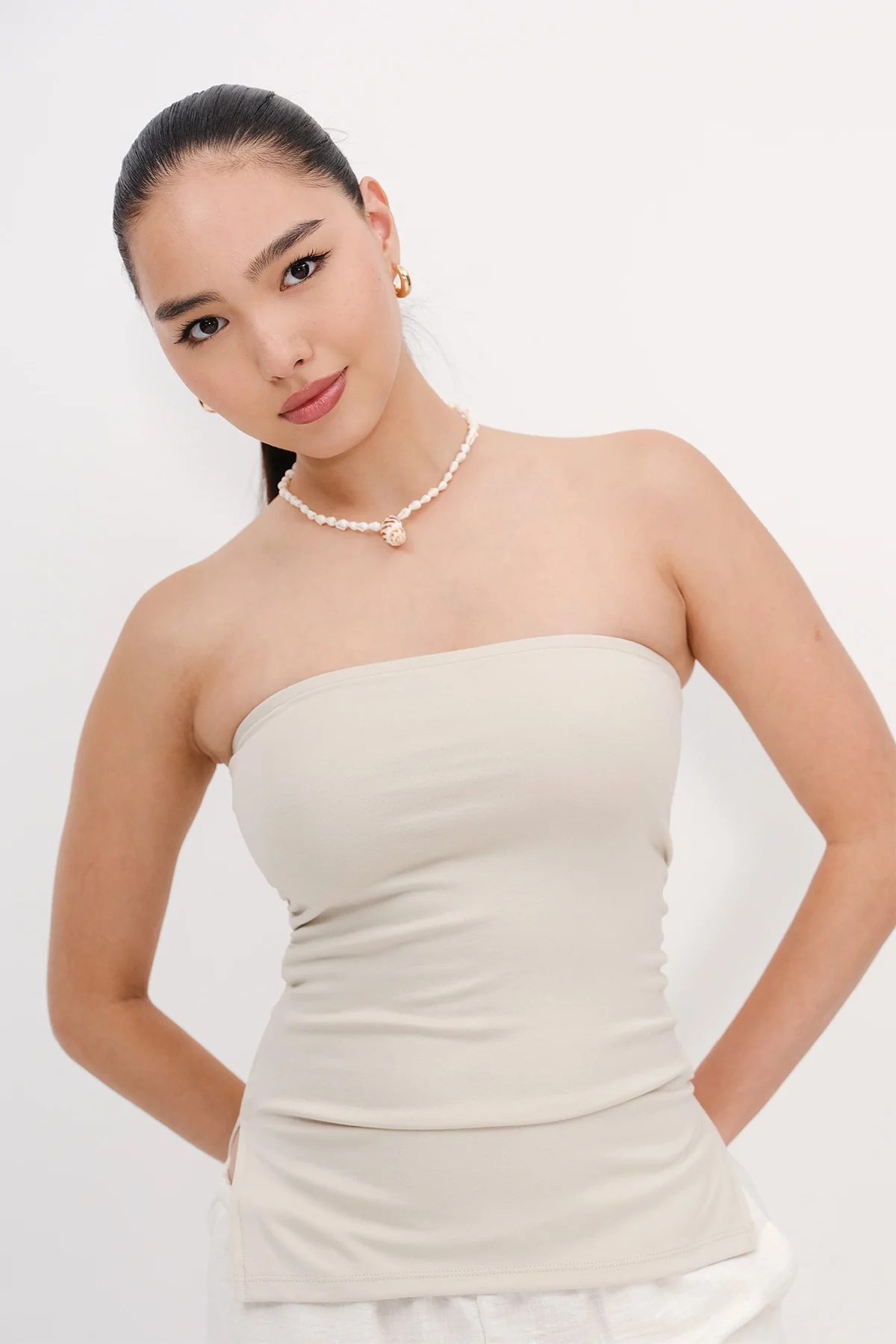 Strapless Gathered Bustier - Image 37