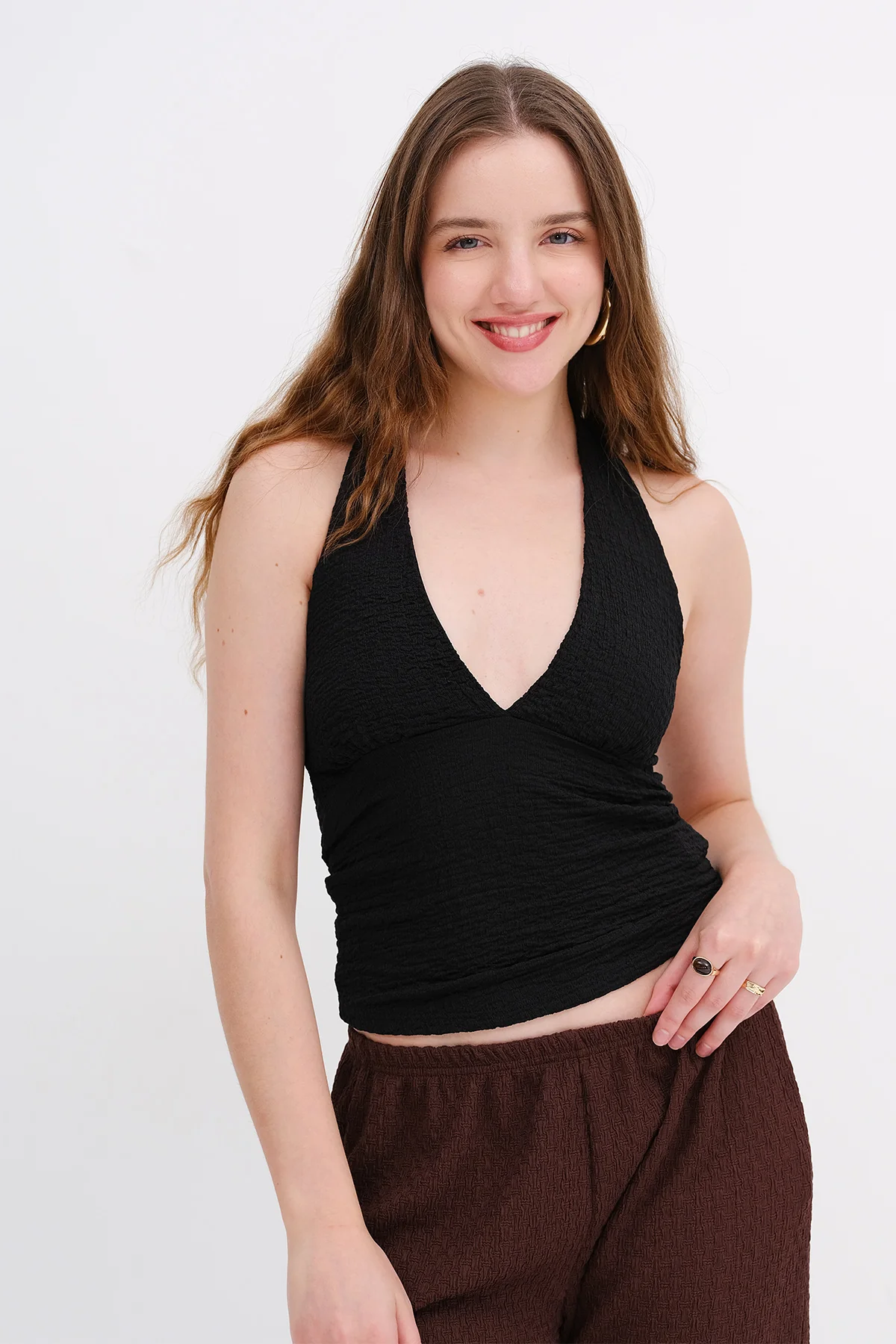 Textured Backless Blouse - Image 13