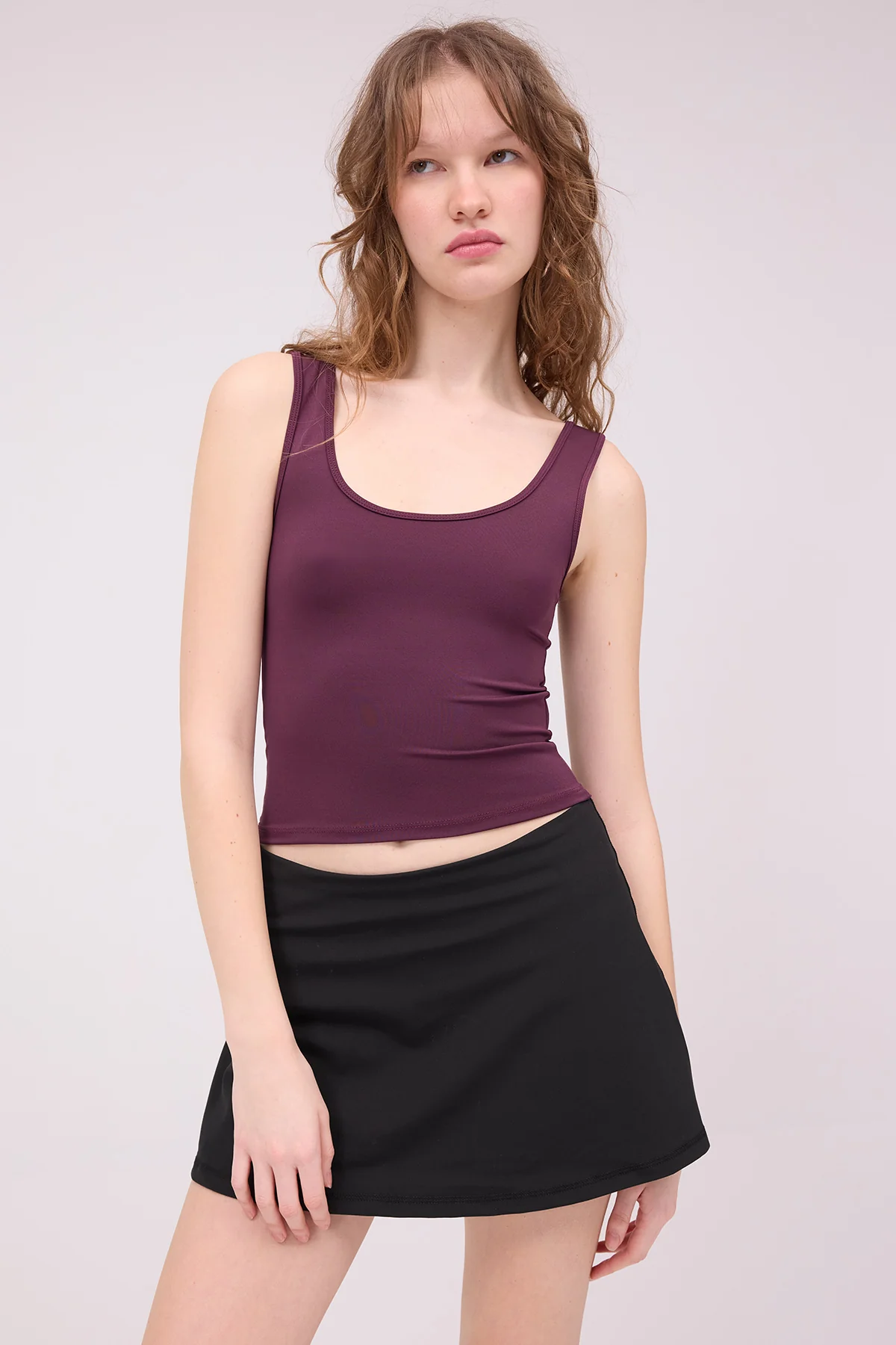 U Neck Basic Undershirt - Image 24