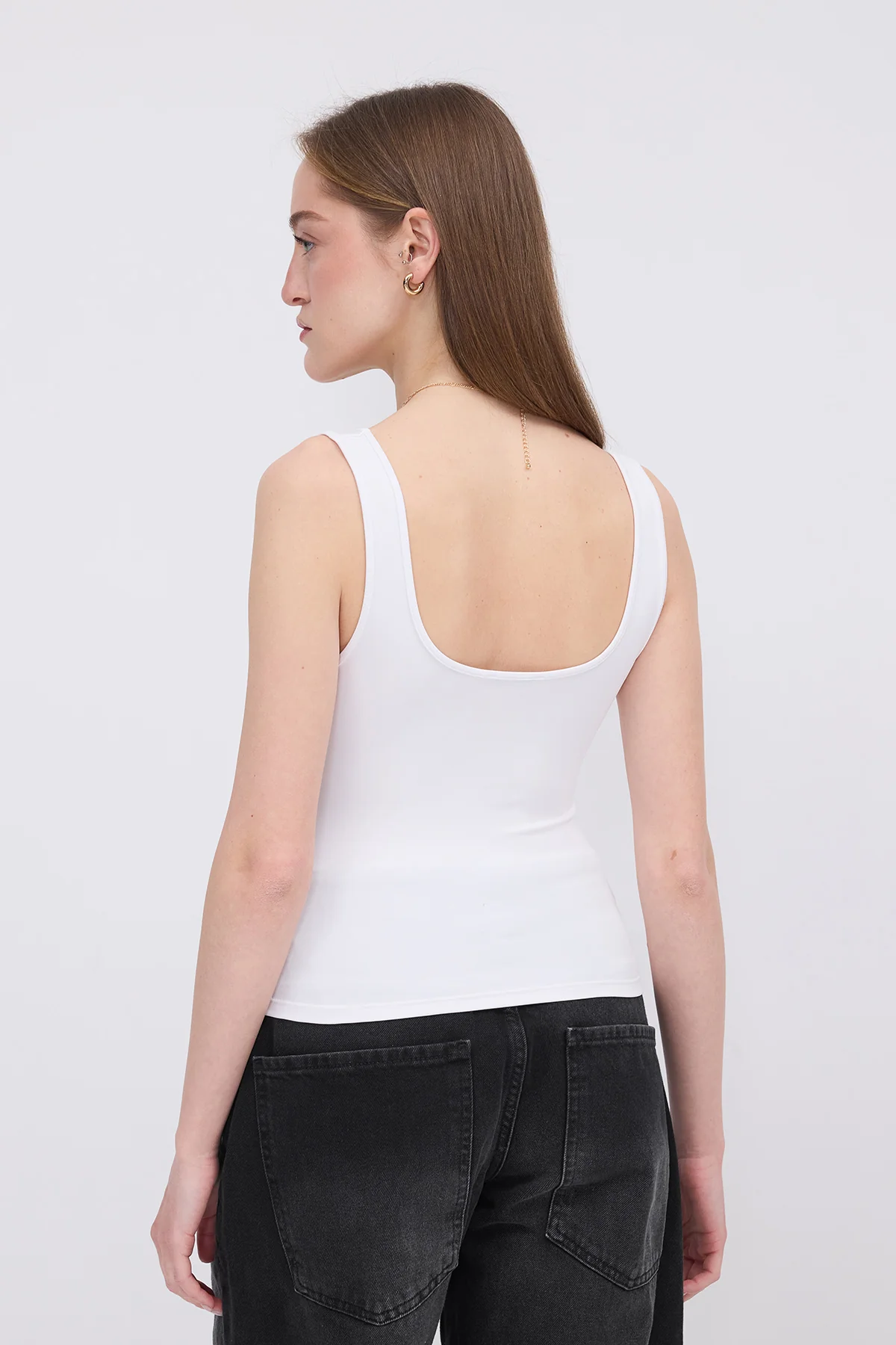 U Neck Basic Undershirt - Image 46