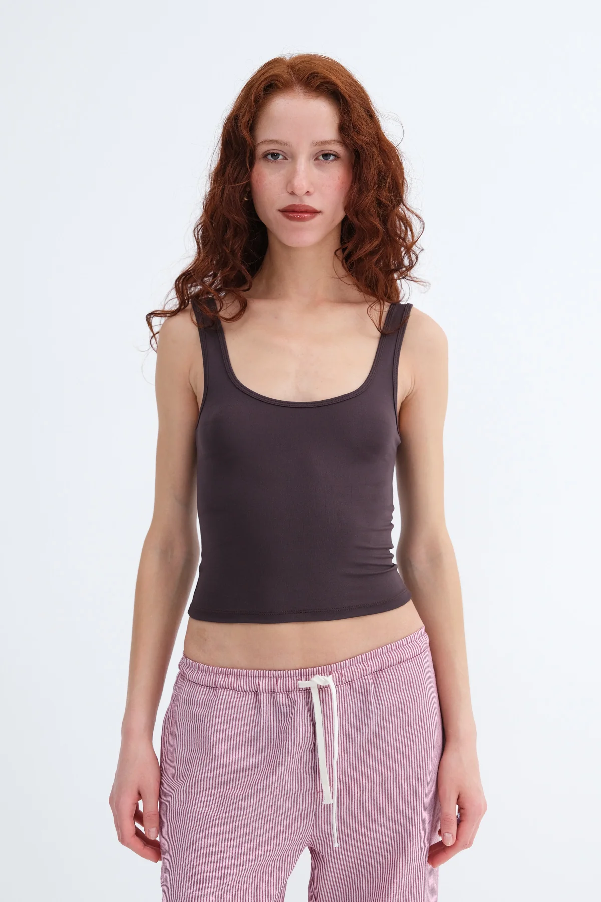 U Neck Basic Undershirt - Image 9