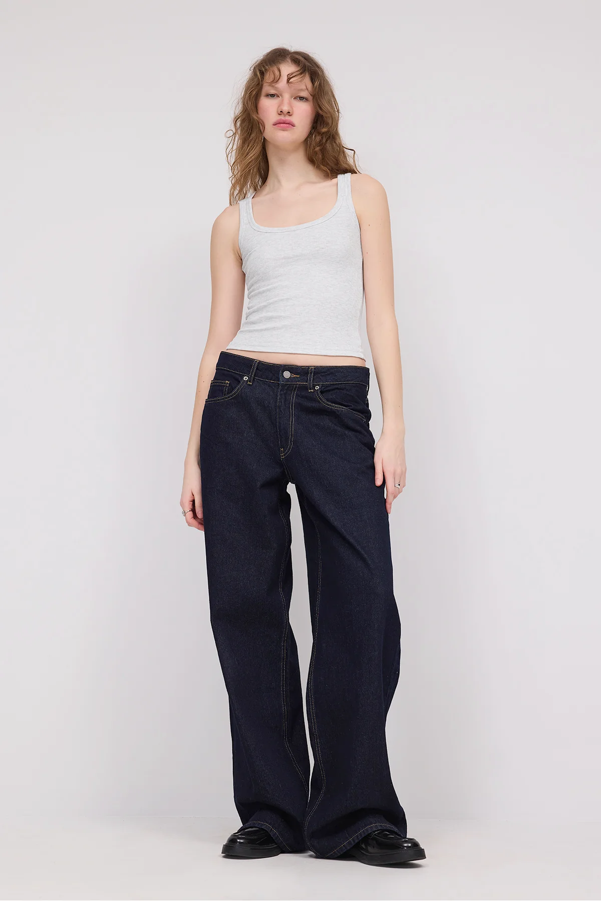 U Neck Sleeveless Tank Top - Image 29