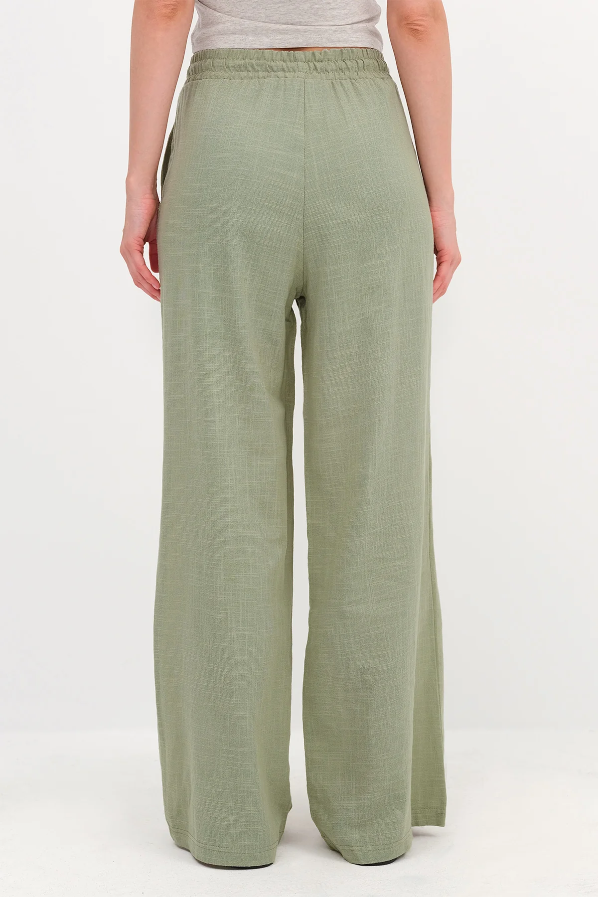 Wide Leg Trousers with Pockets - Image 15