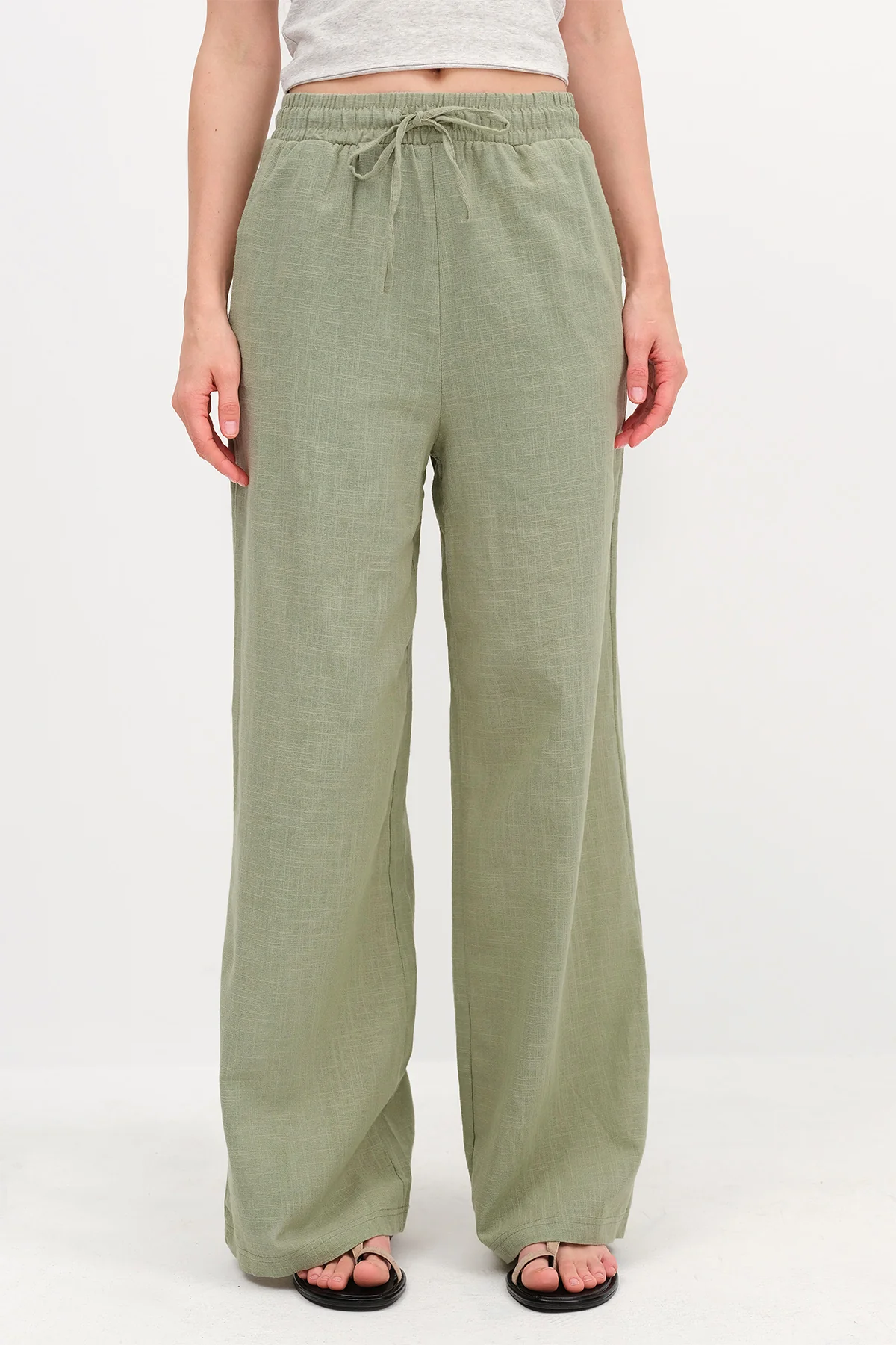 Wide Leg Trousers with Pockets - Image 16