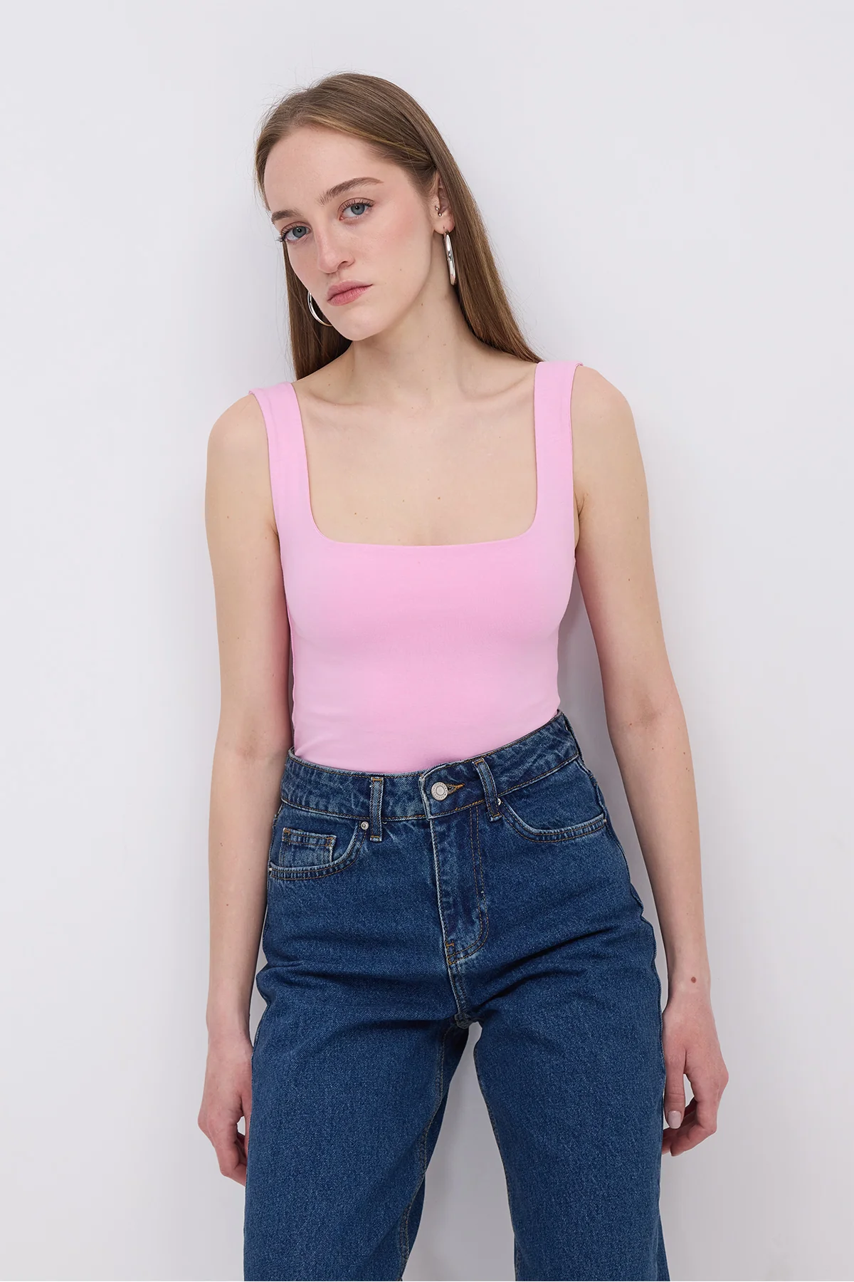 Wide-Strap Square Neck Tank Top - Image 32